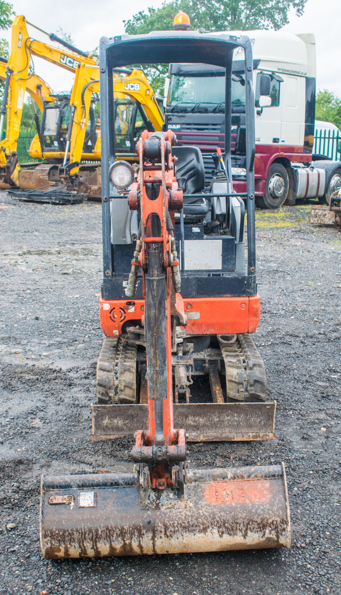 Kubota KX015.4 1.5 tonne rubber tracked mini excavator Year: 2014 S/N: 57322 Recorded Hours: 2297 - Image 5 of 17