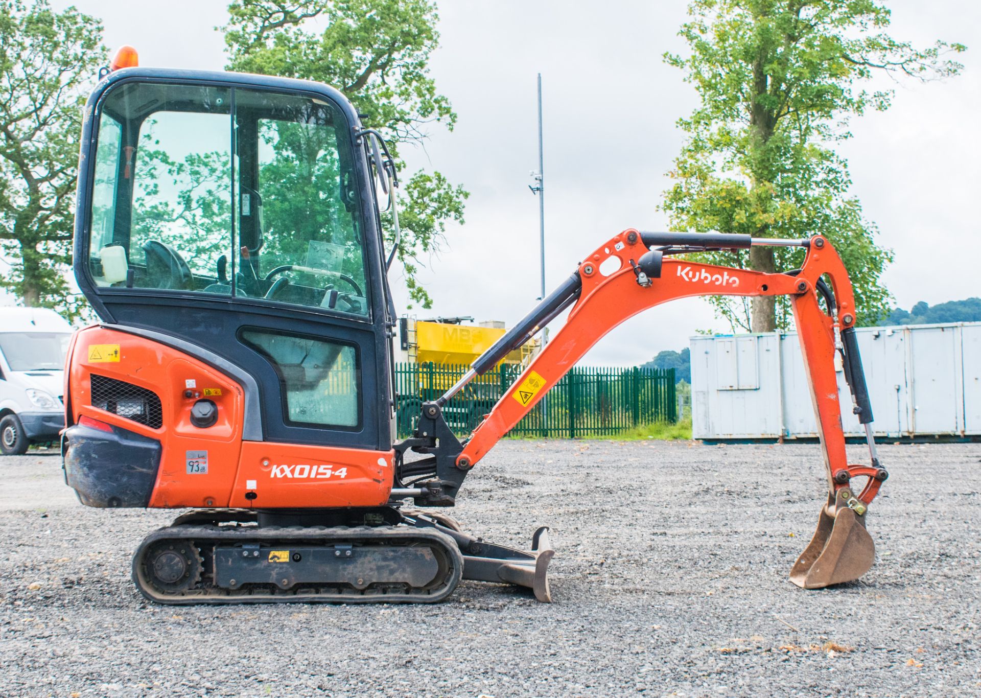 Kubota KX015.4 1.5 tonne rubber tracked mini excavator  Year: 2014 S/N: 57909 Recorded Hours: 1241 - Image 8 of 18