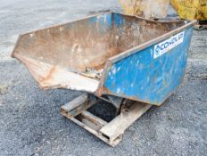 Conquip tipping skip