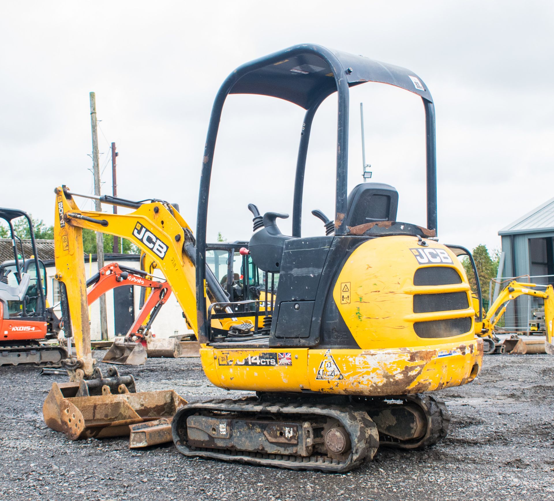 JCB 8014 CTS 1.4 tonne rubber tracked mini excavator  Year: 2014 S/N: 2070505 Recorded Hours: 1417 - Image 4 of 18