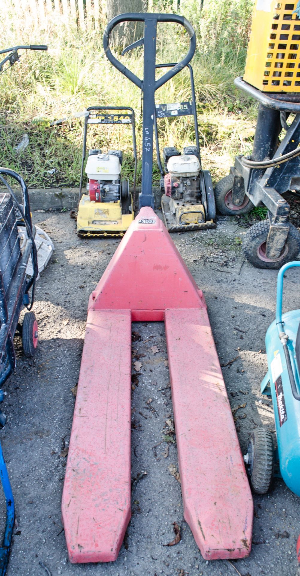 5 Tonne hand hydraulic pallet truck  **not in working order** COUC