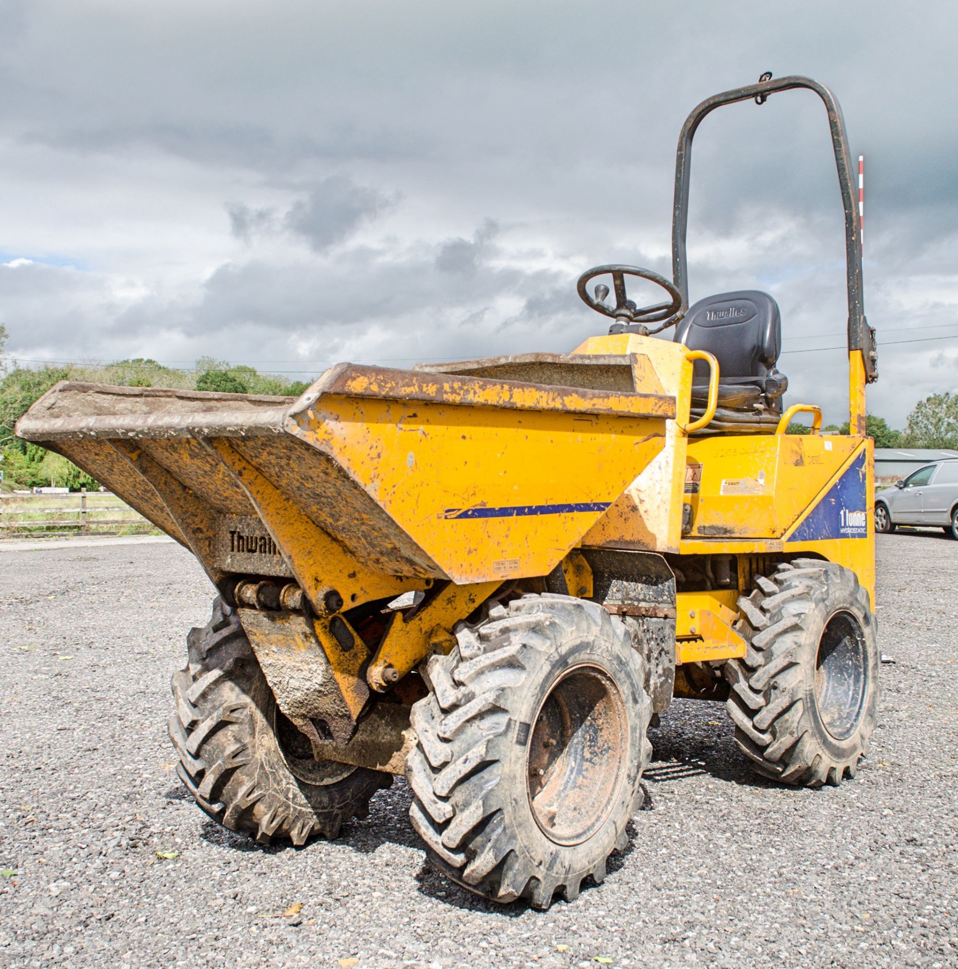 Thwaites 1 tonne hydrostatic hi-tip dumper Year: 2008 S/N: B4883 Recorded Hours: 1848 220E0047