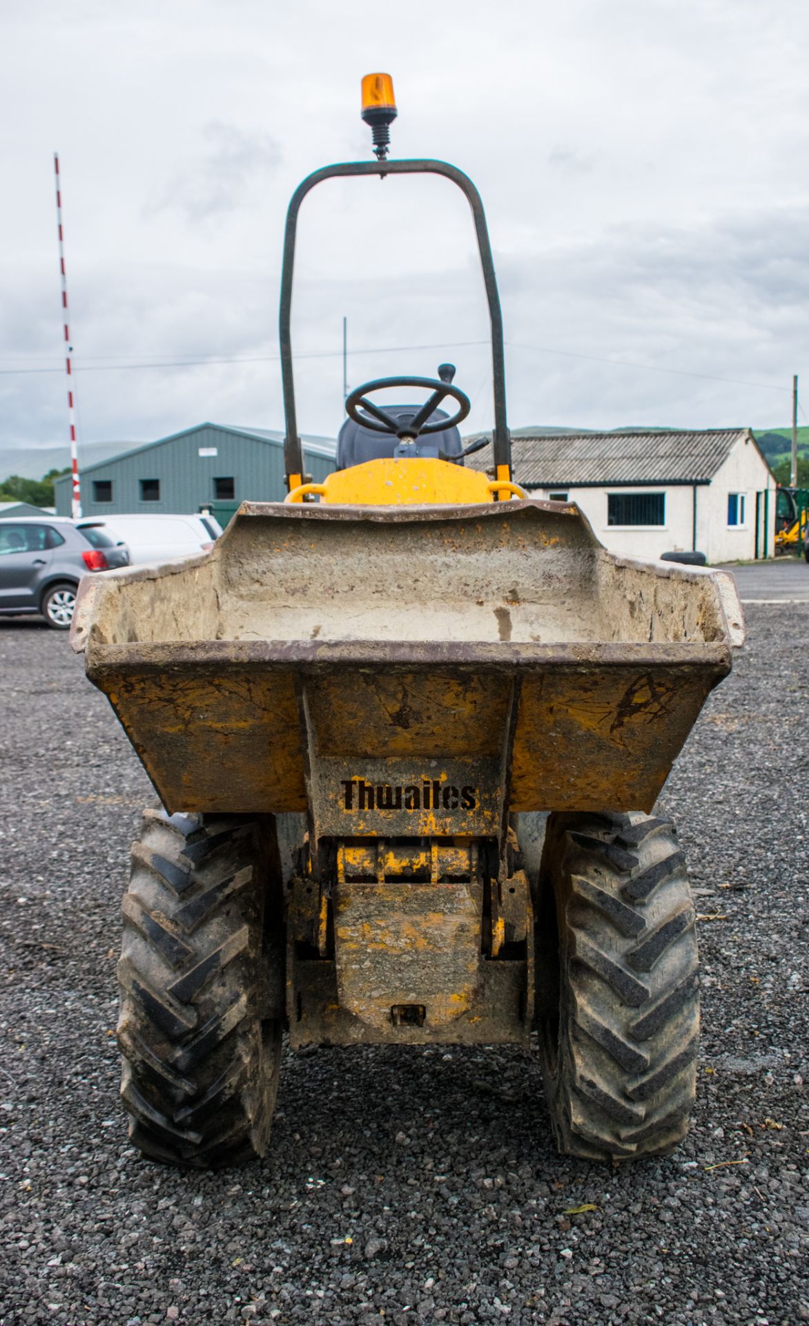 Thwaites 1 tonne hydrostatic hi-tip dumper Year: 2007 S/N: B4743 Recorded Hours: 510 220E0046 - Image 5 of 18