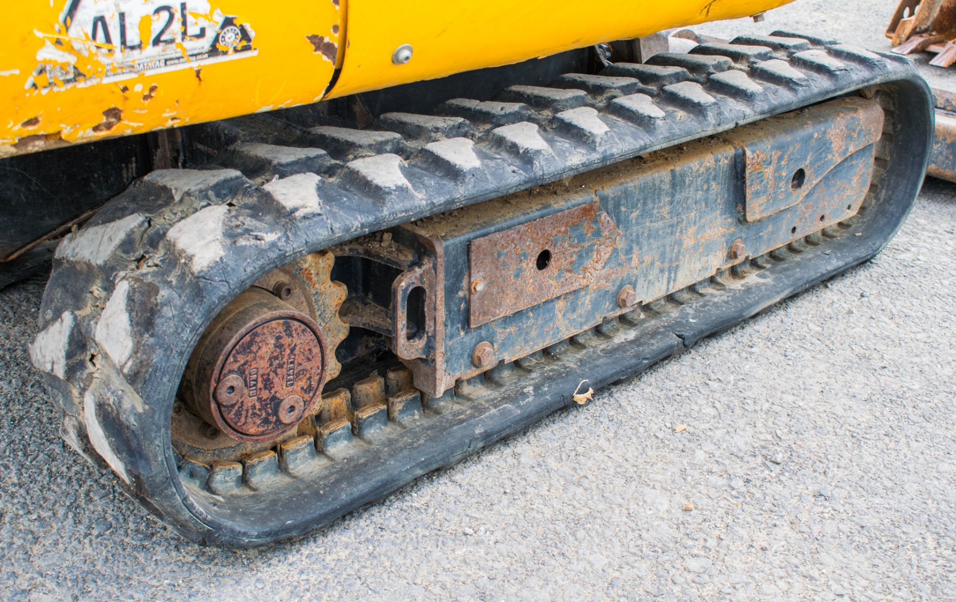 JCB 8014 CTS 1.4 tonne rubber tacked mini excavator  Year: 2014 S/N: 70495 Recorded Hour: 1706 - Image 10 of 17