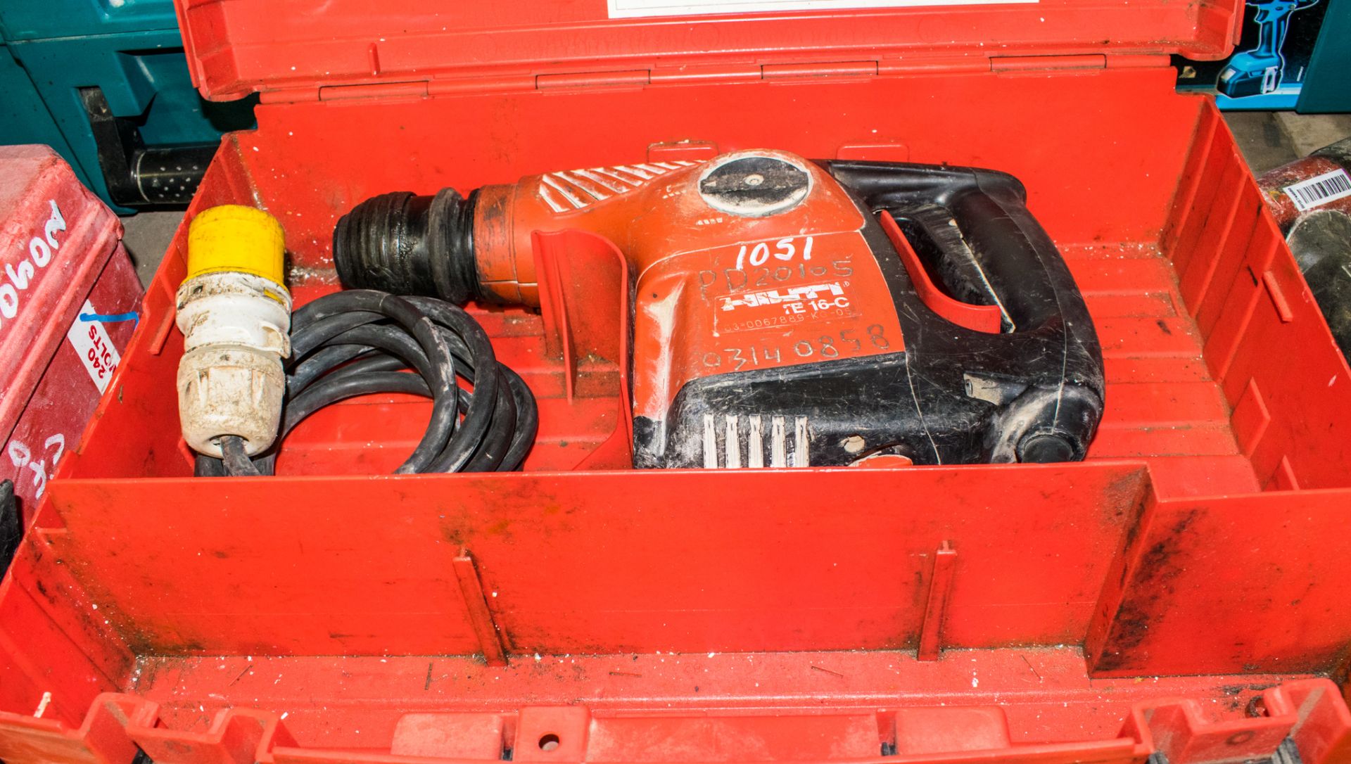 Hilti TE16C 110v SDS rotary hammer drill c/w carry case