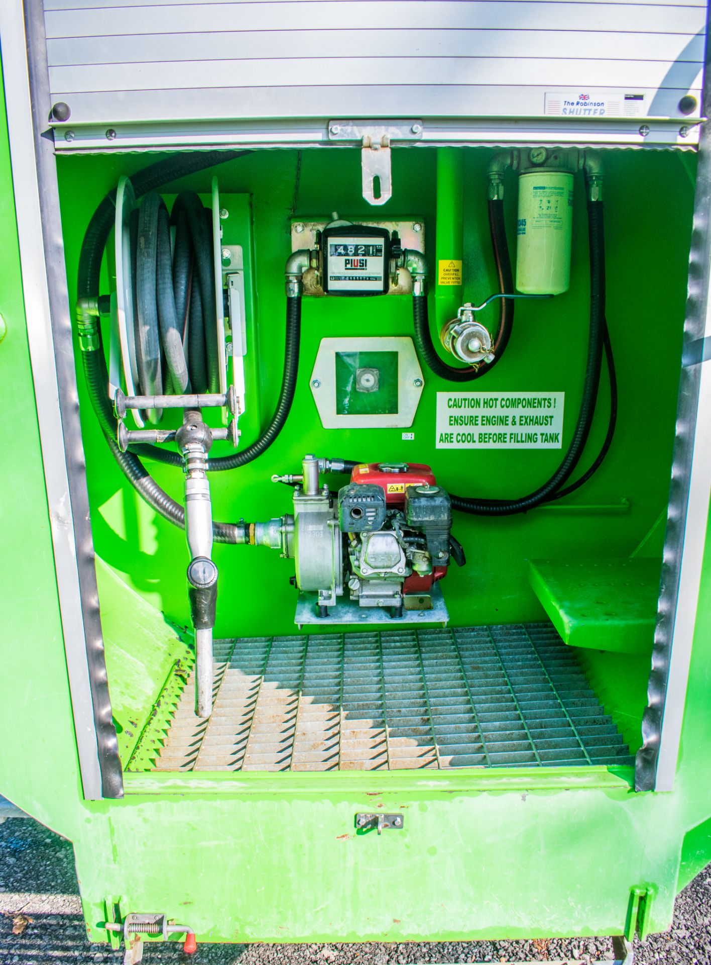 Cross Plant 9000 litre bunded fuel bowser Year: 2018 S/N: 26843 c/w: petrol driven pump , delivery - Image 3 of 10