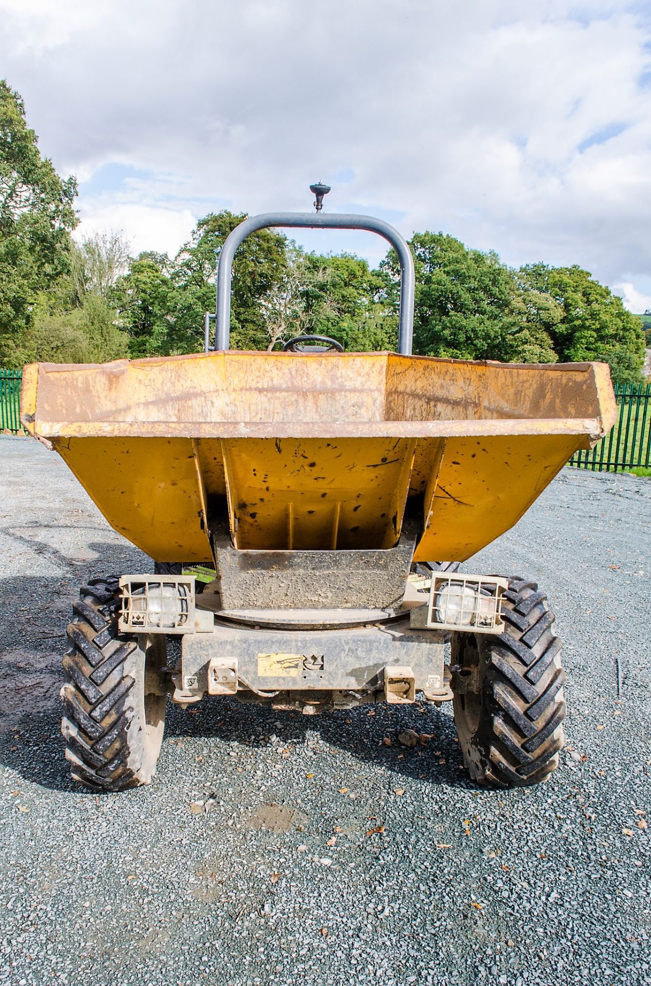 Benford Terex TA3 3 tonne swivel skip dumper Year: 2014 S/N: E7PB5821 Recorded Hours: 1330 A635072 - Image 5 of 20