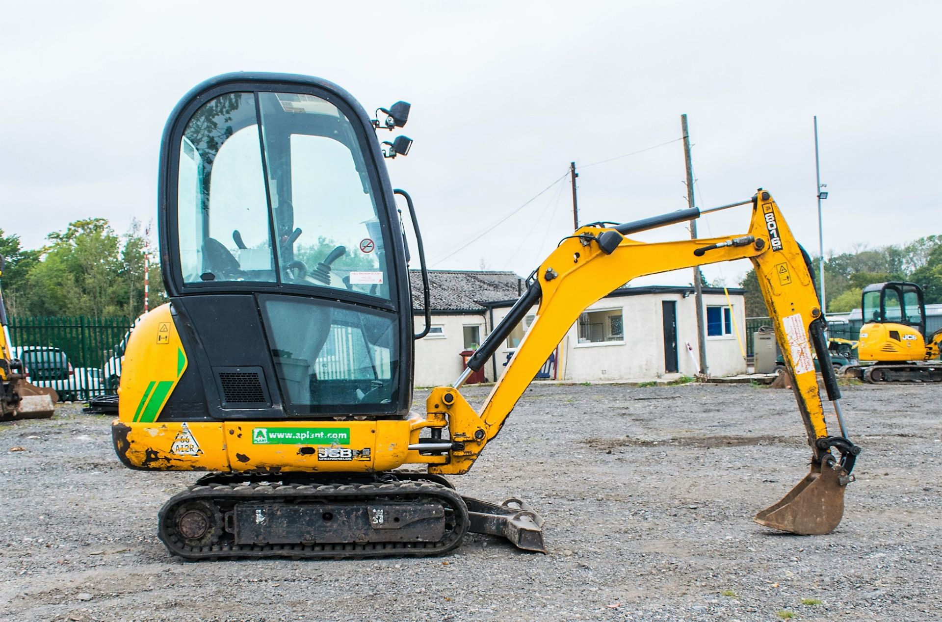 JCB 8016 1.6 tonne rubber tracked excavator  Year: 2013 S/N: 71469 Recorded Hours: 1855 A602773 - Image 7 of 18