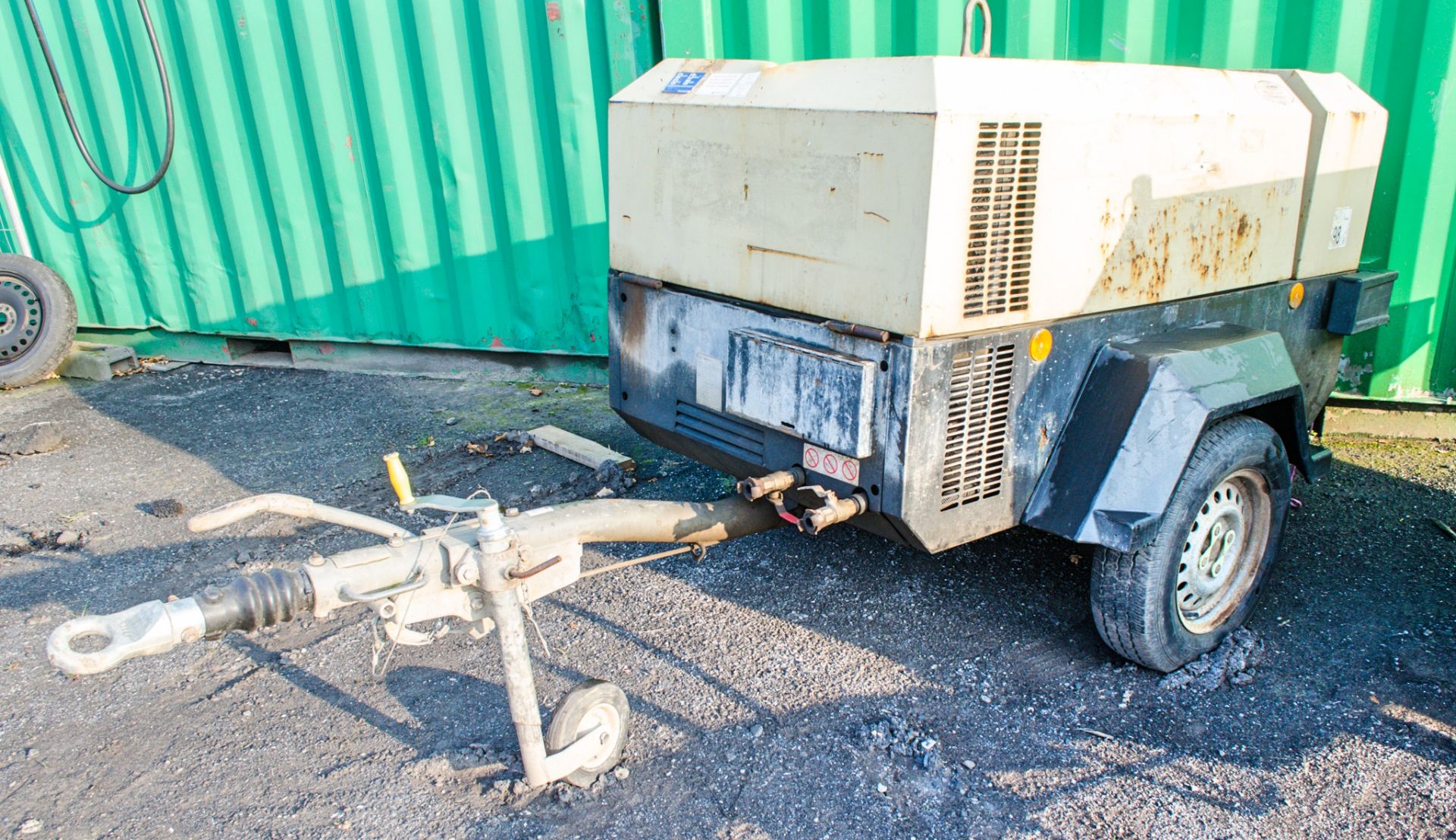 Ingersoll Rand 741 diesel driven fast tow mobile air compressor Year: 2007 S/N: 424830 Recorded