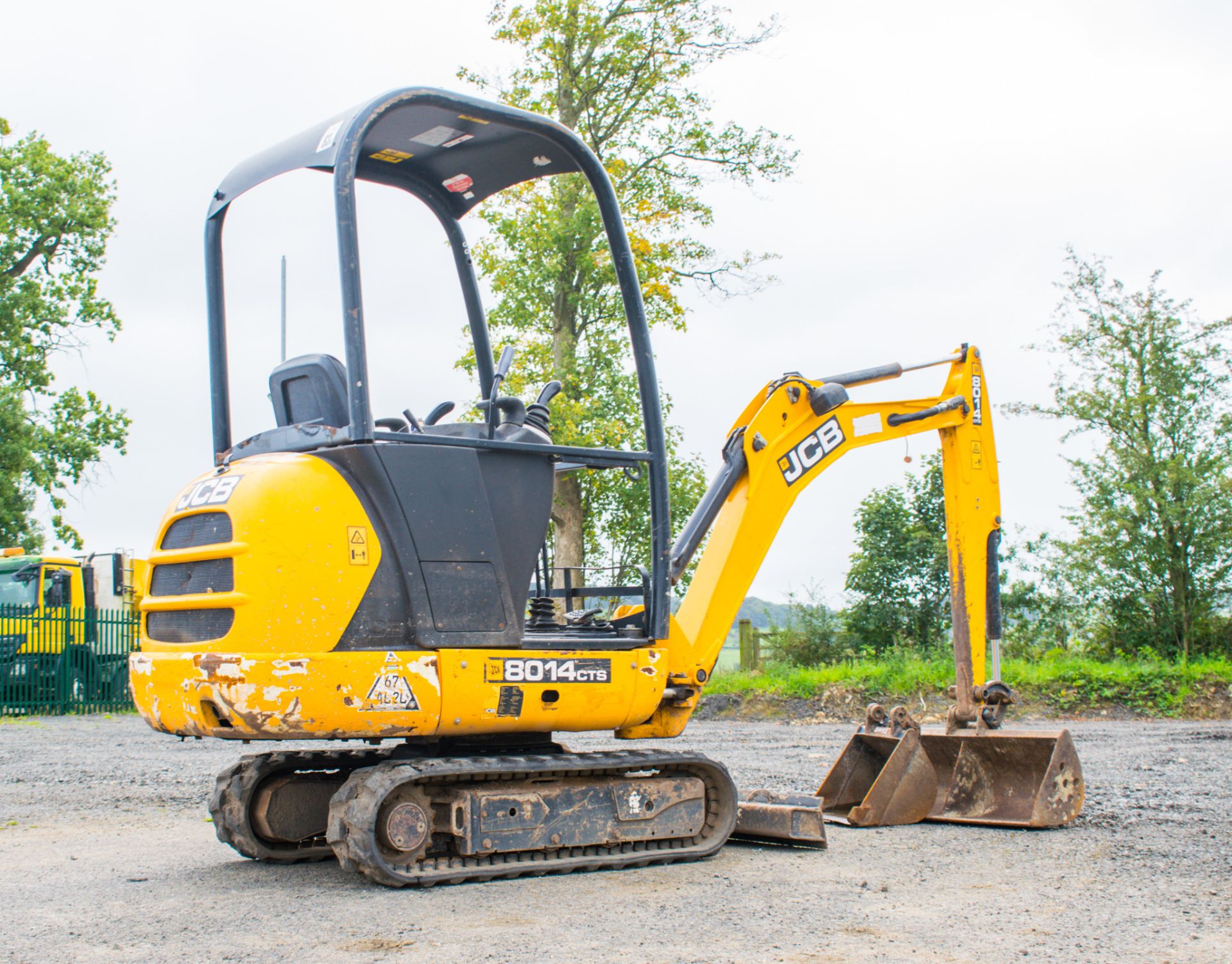 JCB 8014 CTS 1.4 tonne rubber tracked mini excavator  Year: 2014 S/N: 70474 Recorded Hour: 2199 - Image 3 of 19