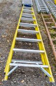 10 tread glass fibre framed step ladder A672311