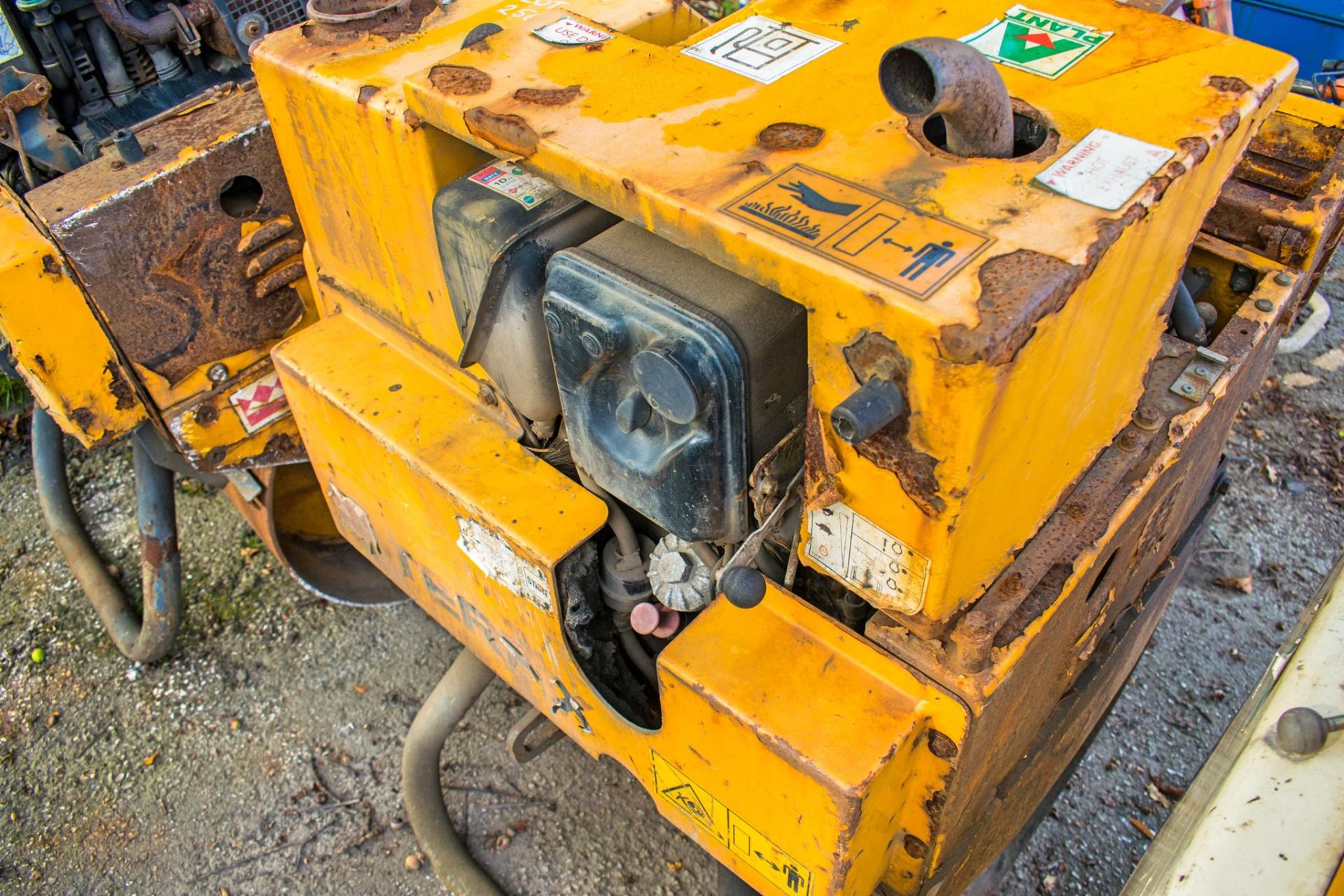 Terex MBR71 diesel driven pedestrian roller breaker A673369 ** In disrepair ** - Image 2 of 3