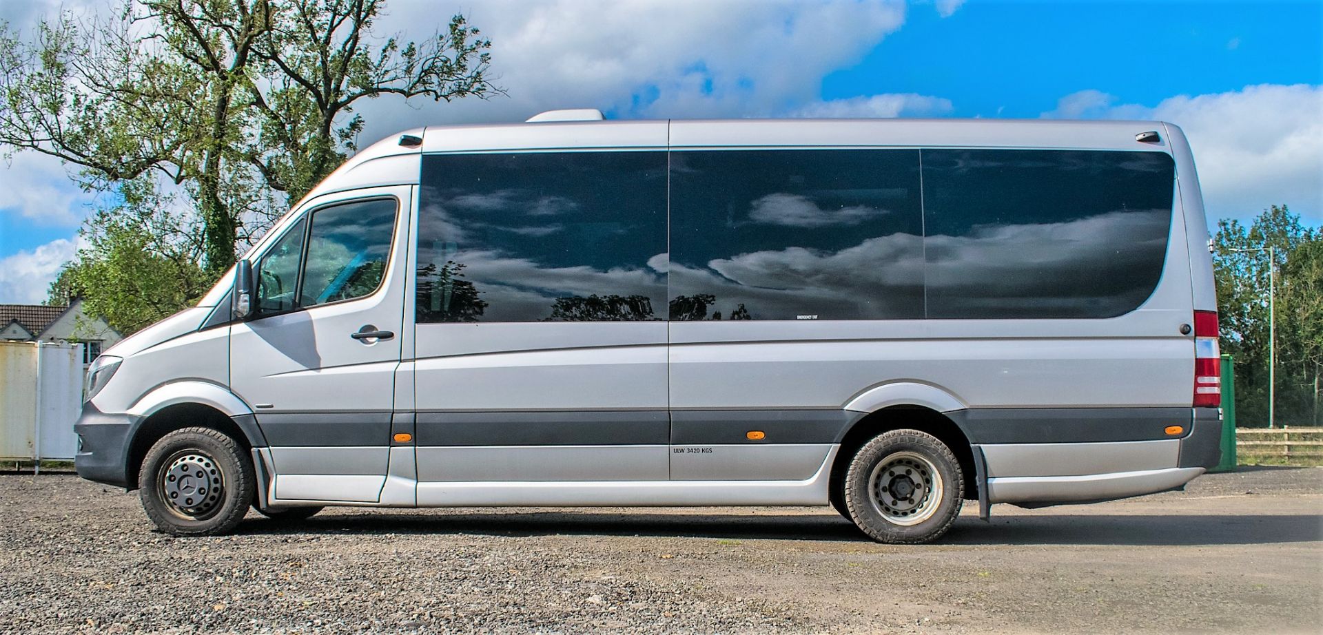 Mercedes Benz Sprinter 516 CDi 16 seat minibus Registration Number: KV18 WOC Date of Registration: - Image 7 of 27