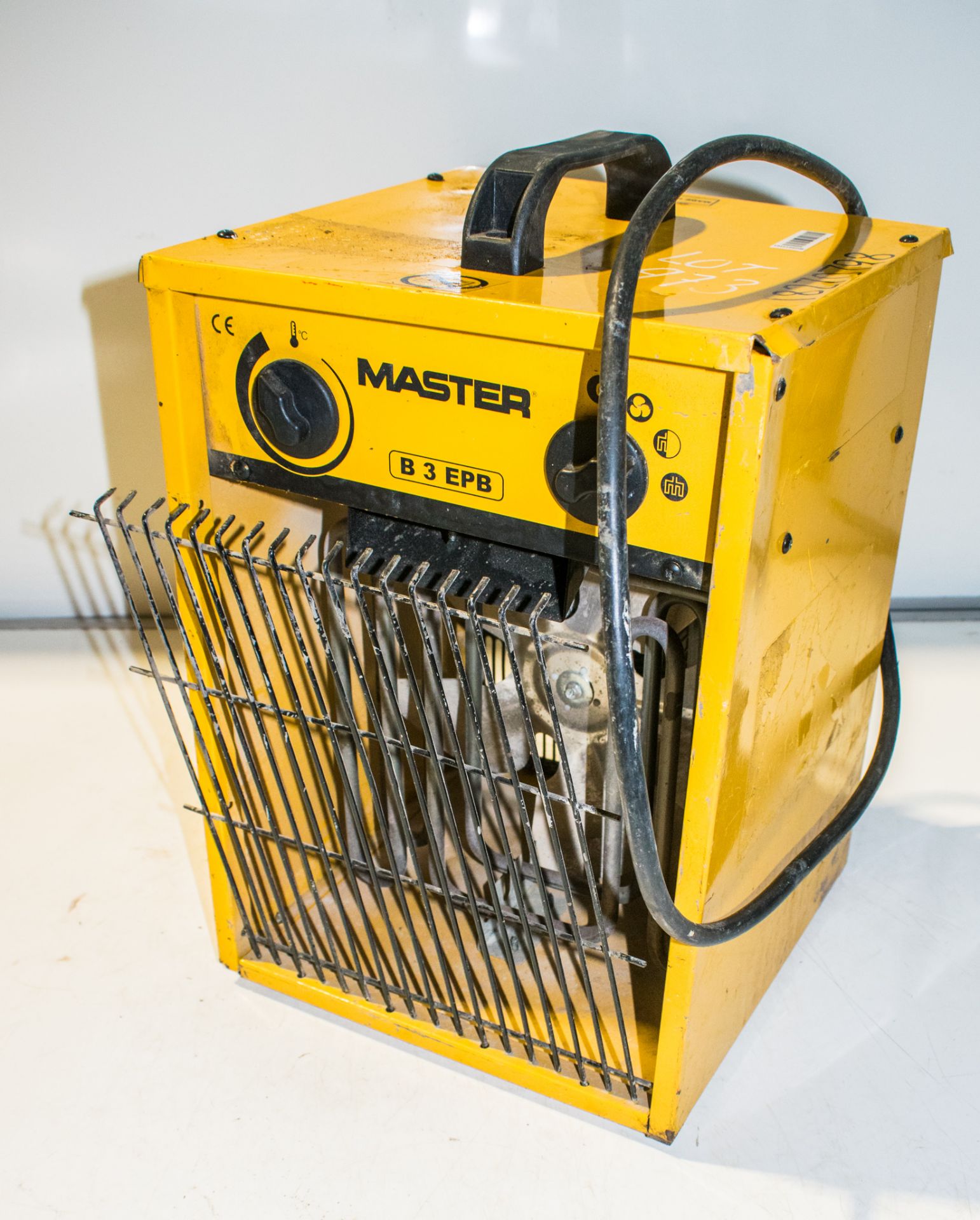 Master 240v fan heater