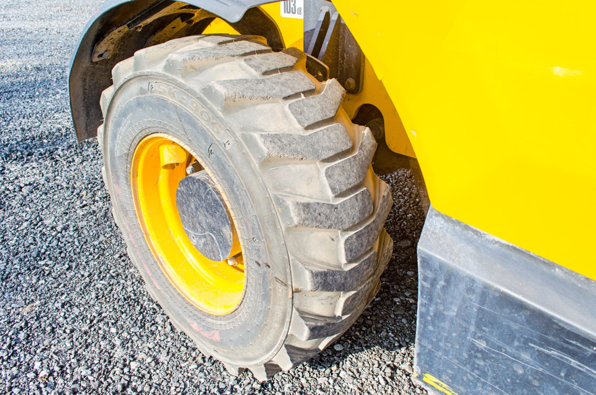 JCB 525-60 6 metre telescopic handler  Registration Number: MT17 UPB Year: 2017 S/N: 2458157 - Image 13 of 22