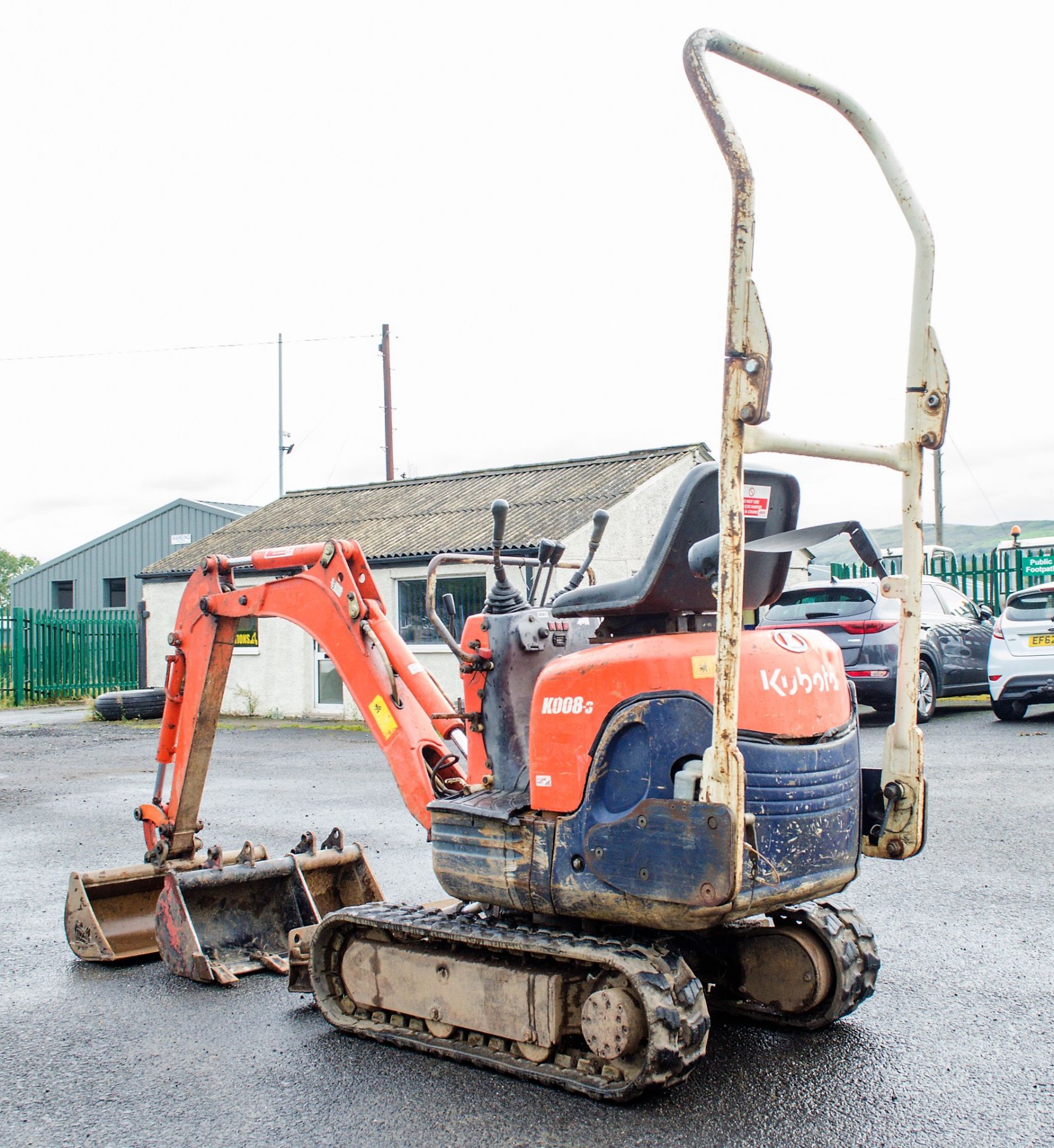 Kubota KX008-3 0.8 tonne rubber tracked micro excavator Year: 2006 S/N: Recorded Hours: 4224 - Image 3 of 17