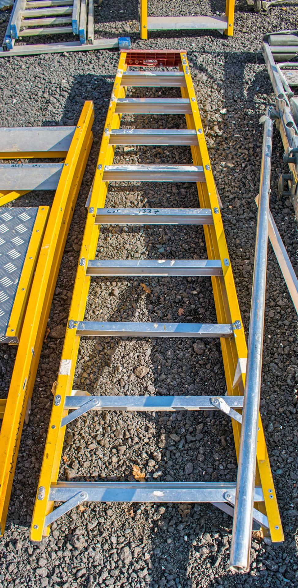 10 tread glass fibre framed step ladder