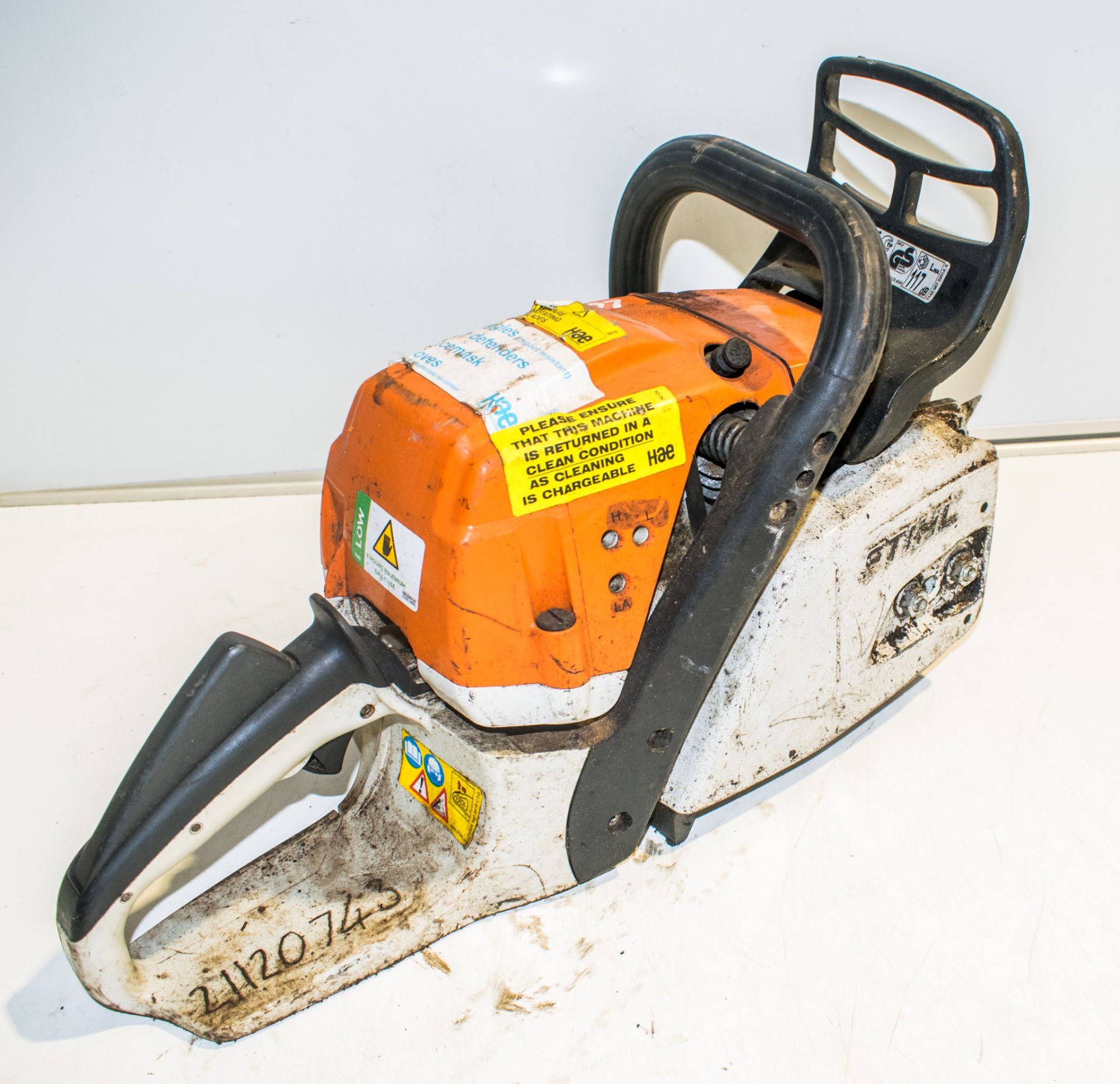 Stihl MS362C petrol driven chainsaw ** Parts missing ** - Image 2 of 2
