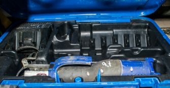 Geberit cordless pipe crimping tool c/w charger & carry case ** No battery **