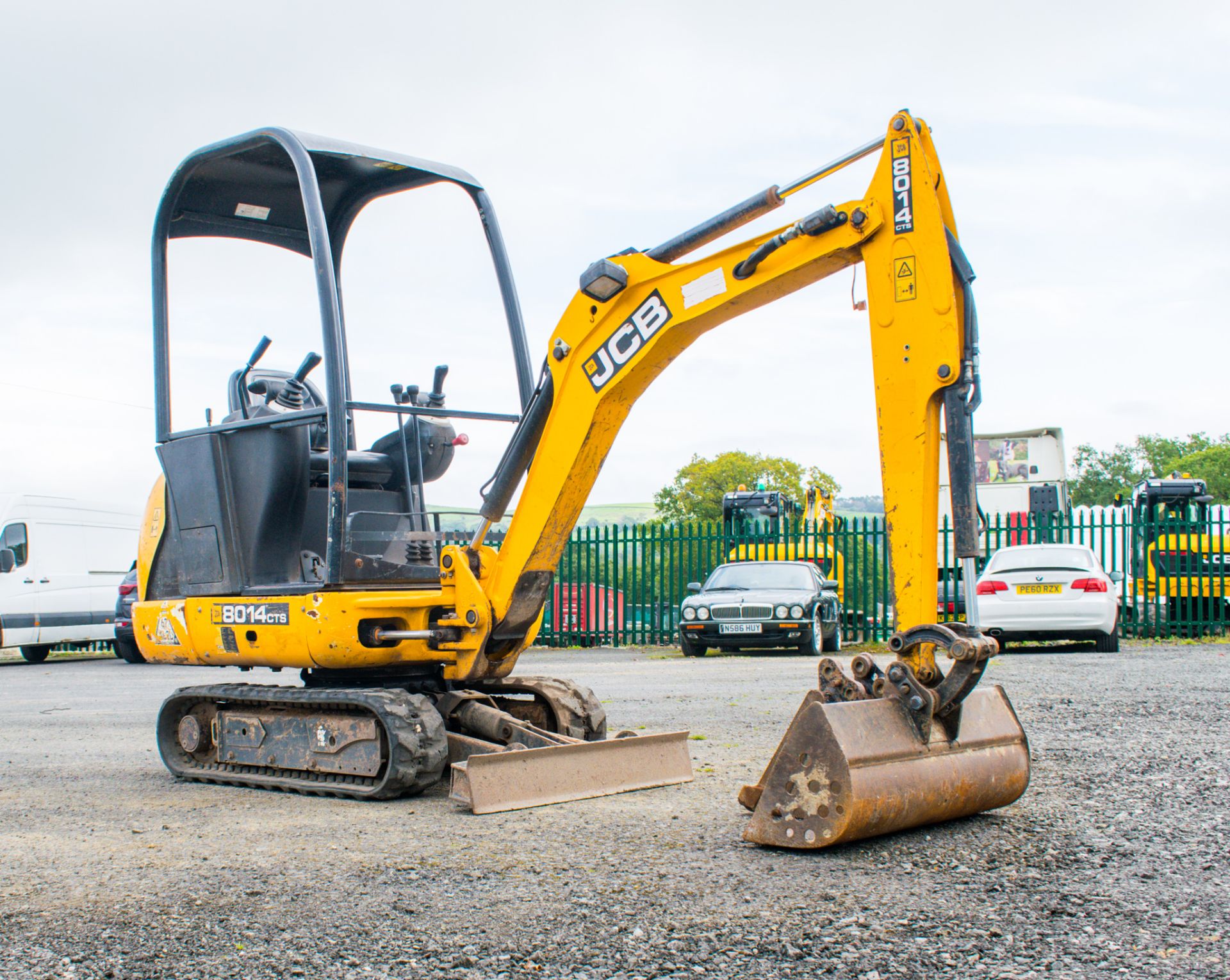 JCB 8014 CTS 1.4 tonne rubber tracked mini excavator  Year: 2014 S/N: 70474 Recorded Hour: 2199 - Image 2 of 19