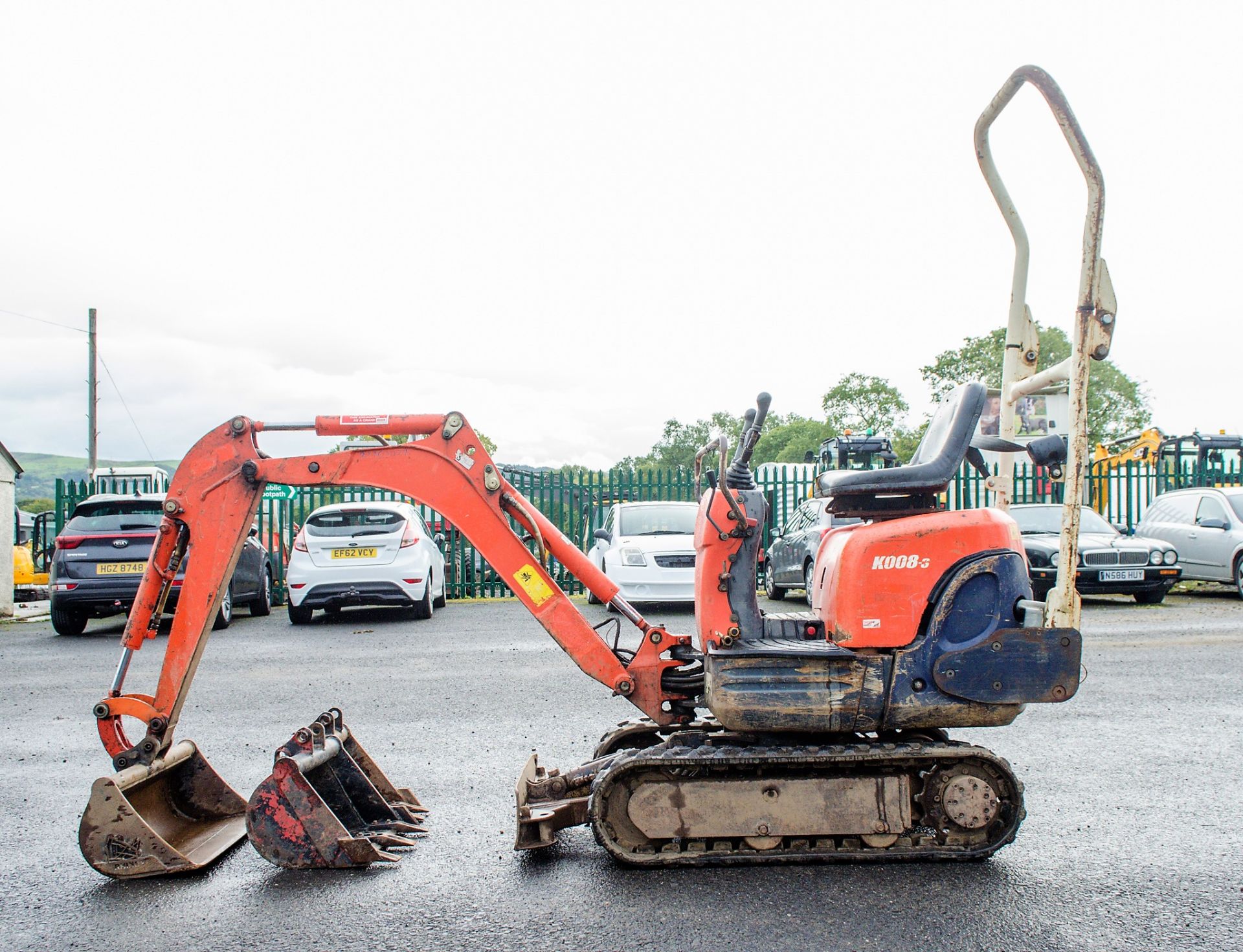 Kubota KX008-3 0.8 tonne rubber tracked micro excavator Year: 2006 S/N: Recorded Hours: 4224 - Image 7 of 17