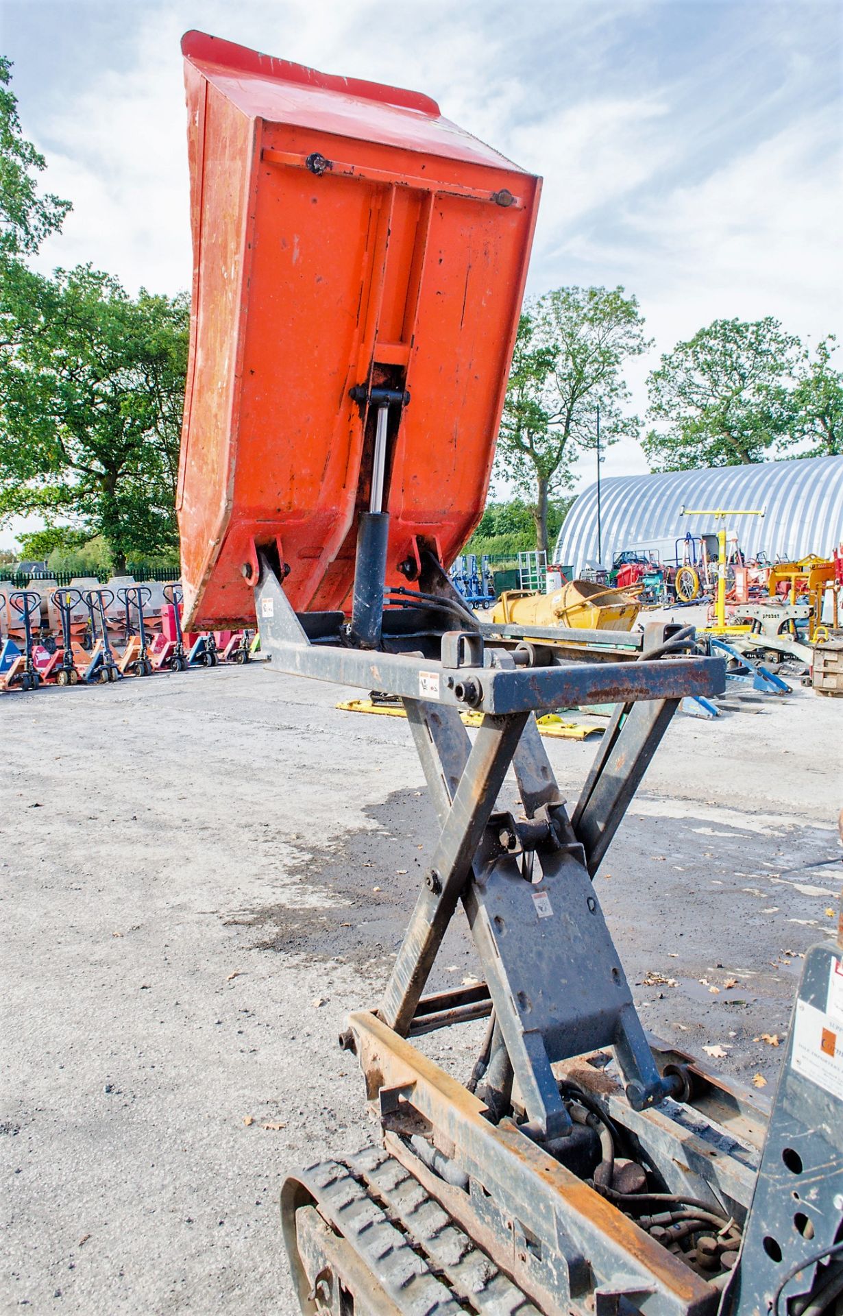 Cormidi 65 650kg diesel driven tracked walk behind Hi-Tip dumper Year: 2005 S/N: 10698740 Recorded - Image 7 of 14