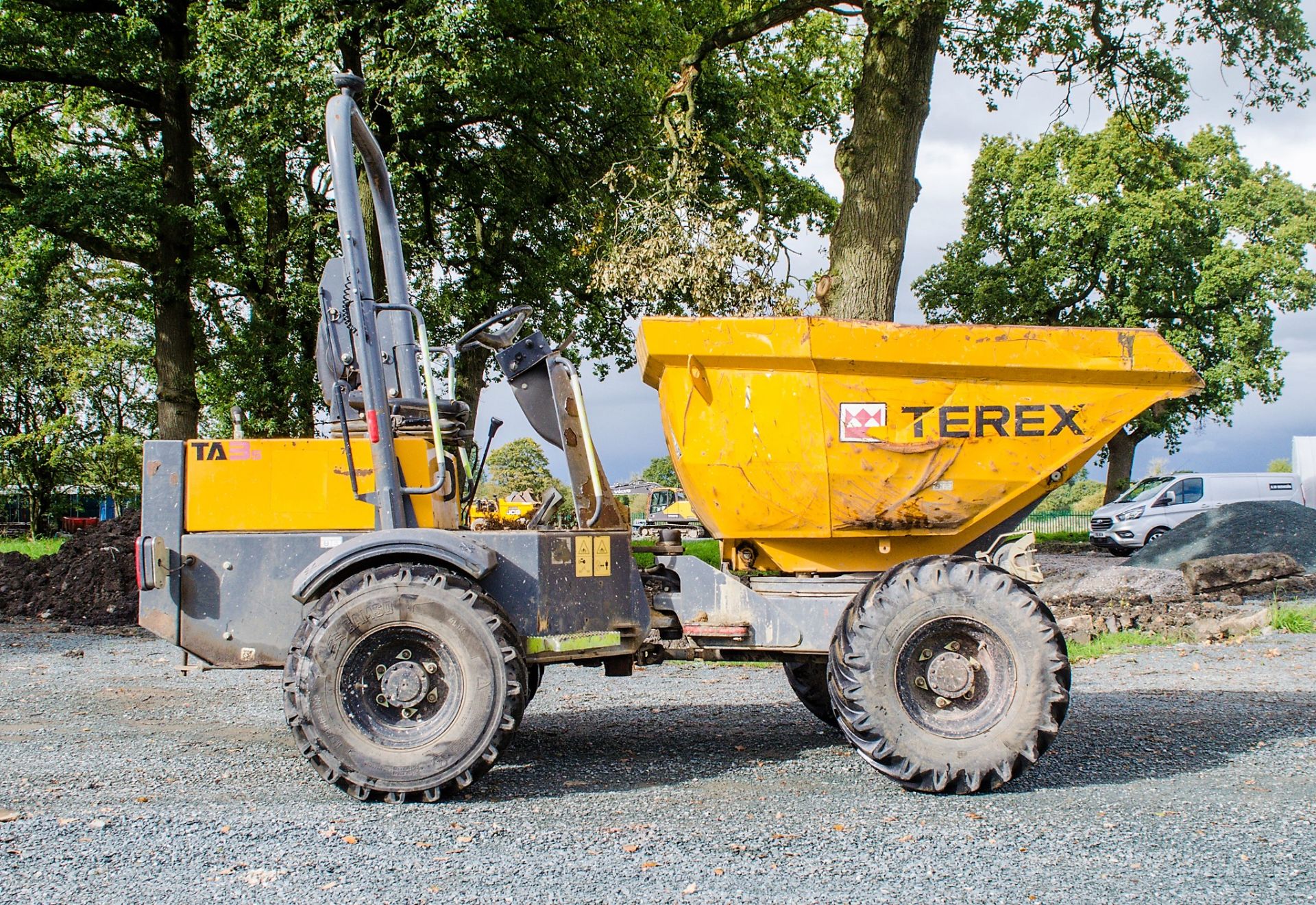 Benford Terex TA3 3 tonne swivel skip dumper Year: 2014 S/N: E7PB5821 Recorded Hours: 1330 A635072 - Image 8 of 20