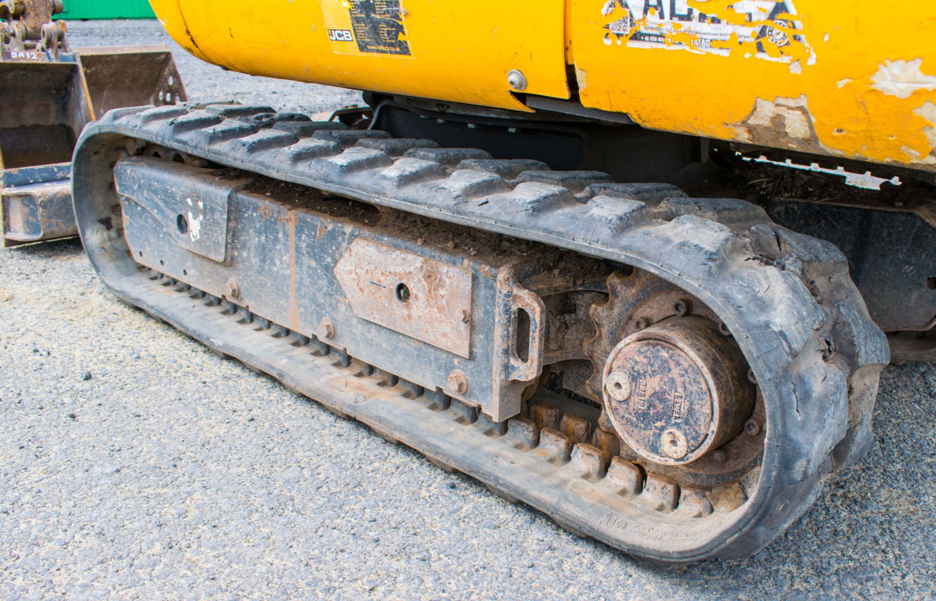 JCB 8014 CTS 1.4 tonne rubber tracked mini excavator  Year: 2014 S/N: 70474 Recorded Hour: 2199 - Image 9 of 19