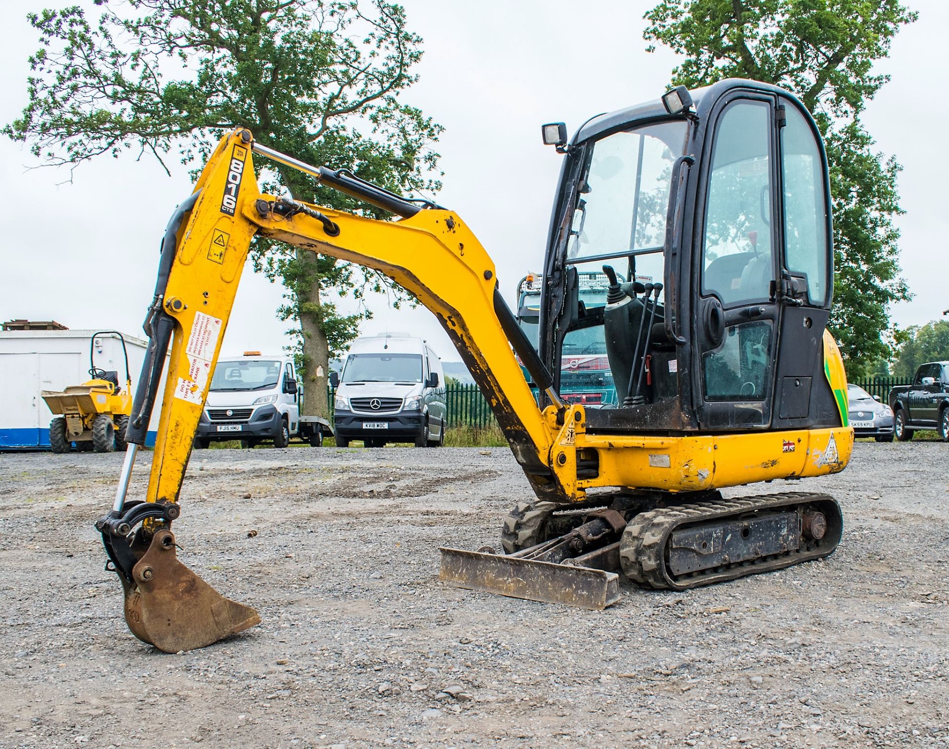 JCB 8016 1.6 tonne rubber tracked excavator  Year: 2013 S/N: 71469 Recorded Hours: 1855 A602773