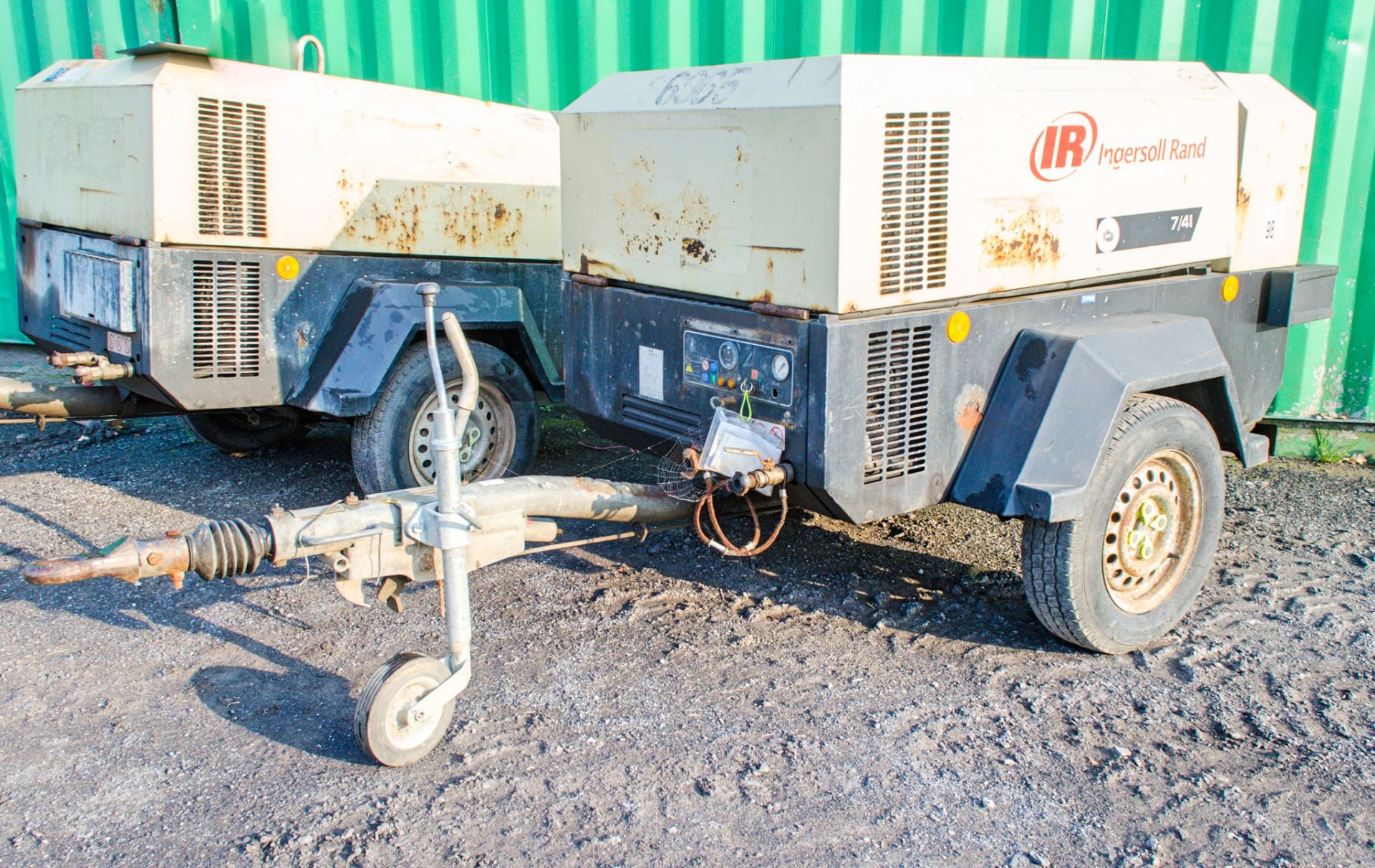 Ingersoll Rand 741 diesel driven fast tow mobile air compressor Year: 2008 S/N: 425906 Recorded