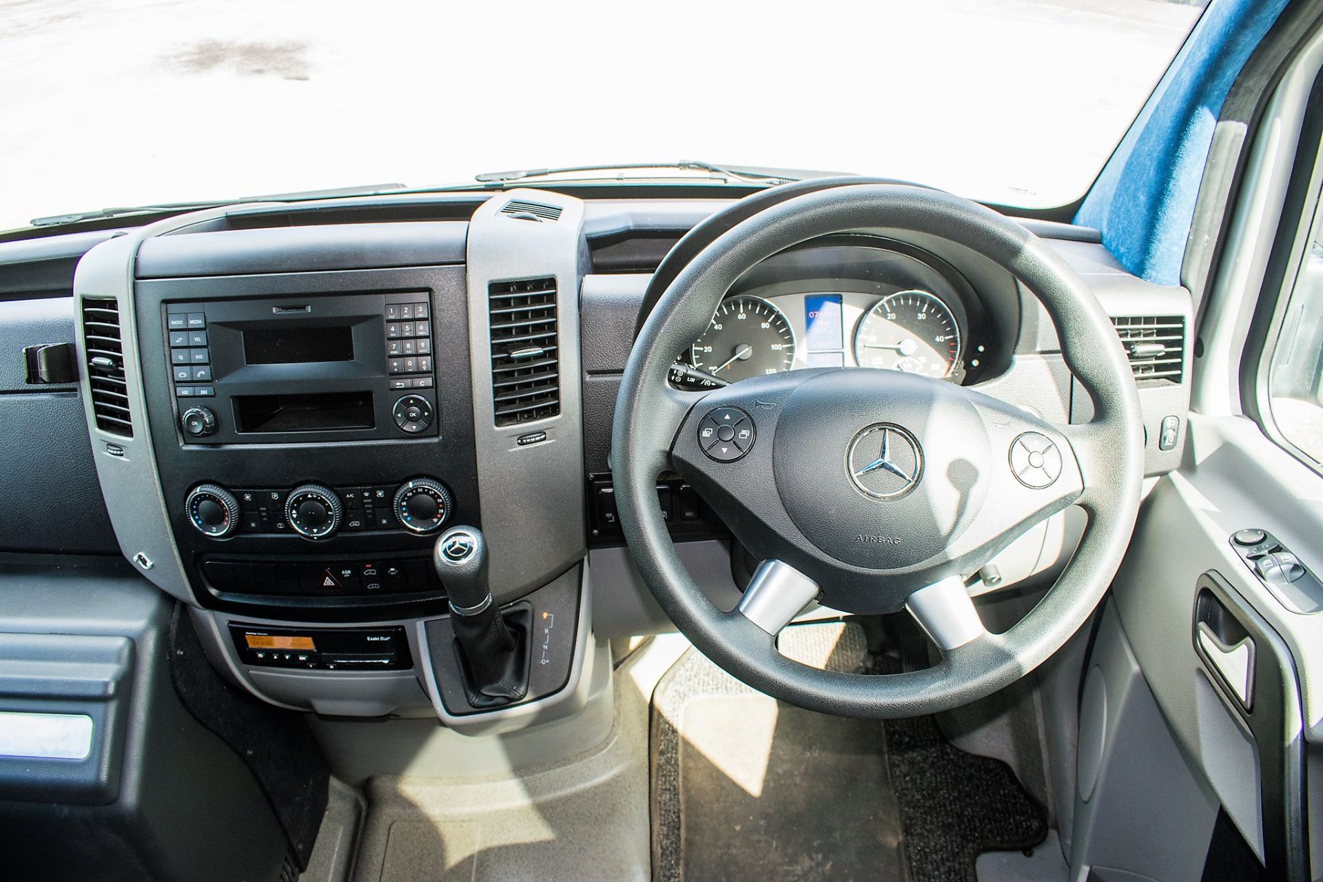 Mercedes Benz Sprinter 516 CDi 16 seat minibus Registration Number: KV18 WOC Date of Registration: - Image 20 of 27