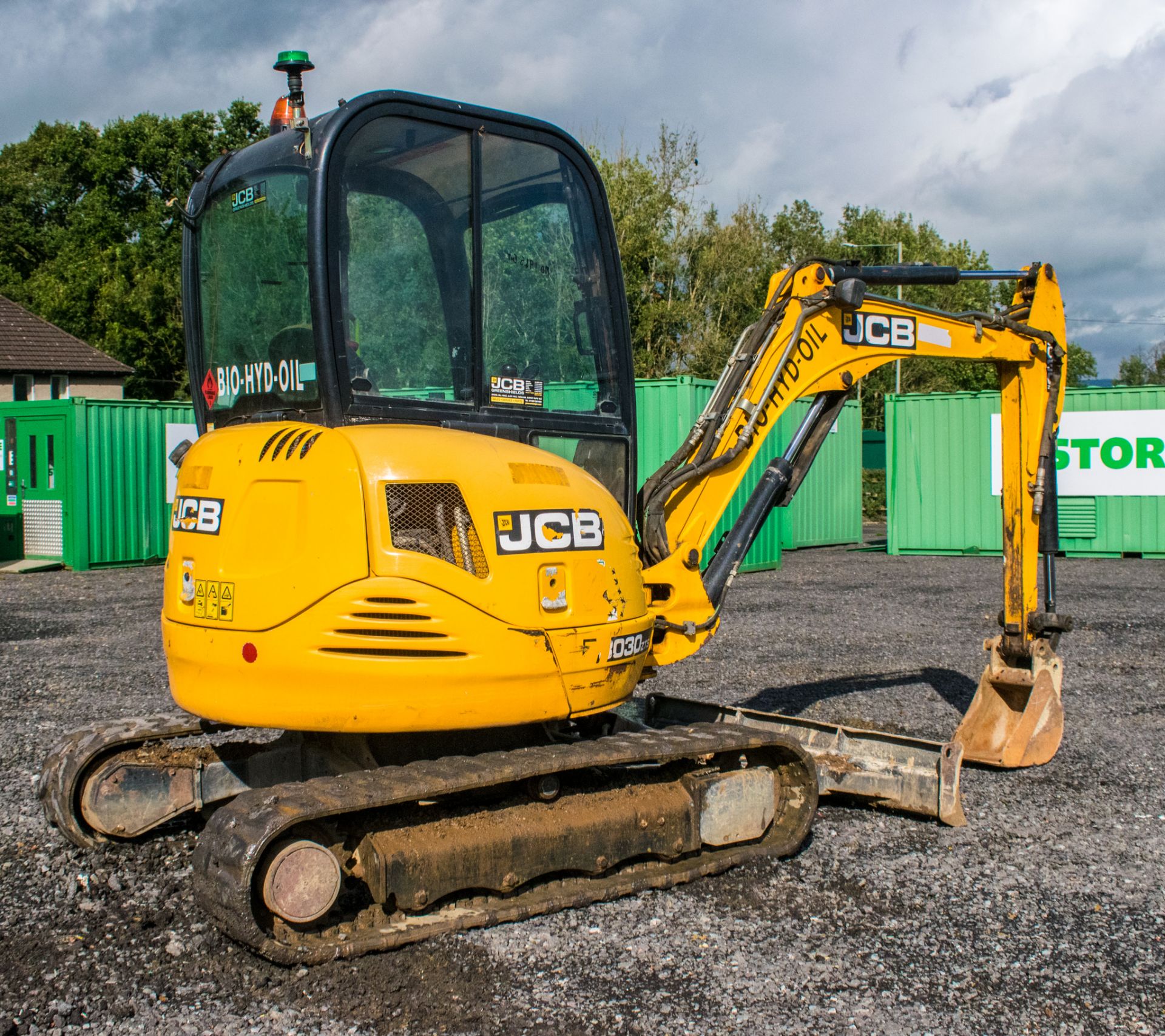 JCB 8030 ZTS 3 tonne zero tail swing rubber tracked excavator Year: 2013 S/N: 2021812 Recorded - Image 4 of 18