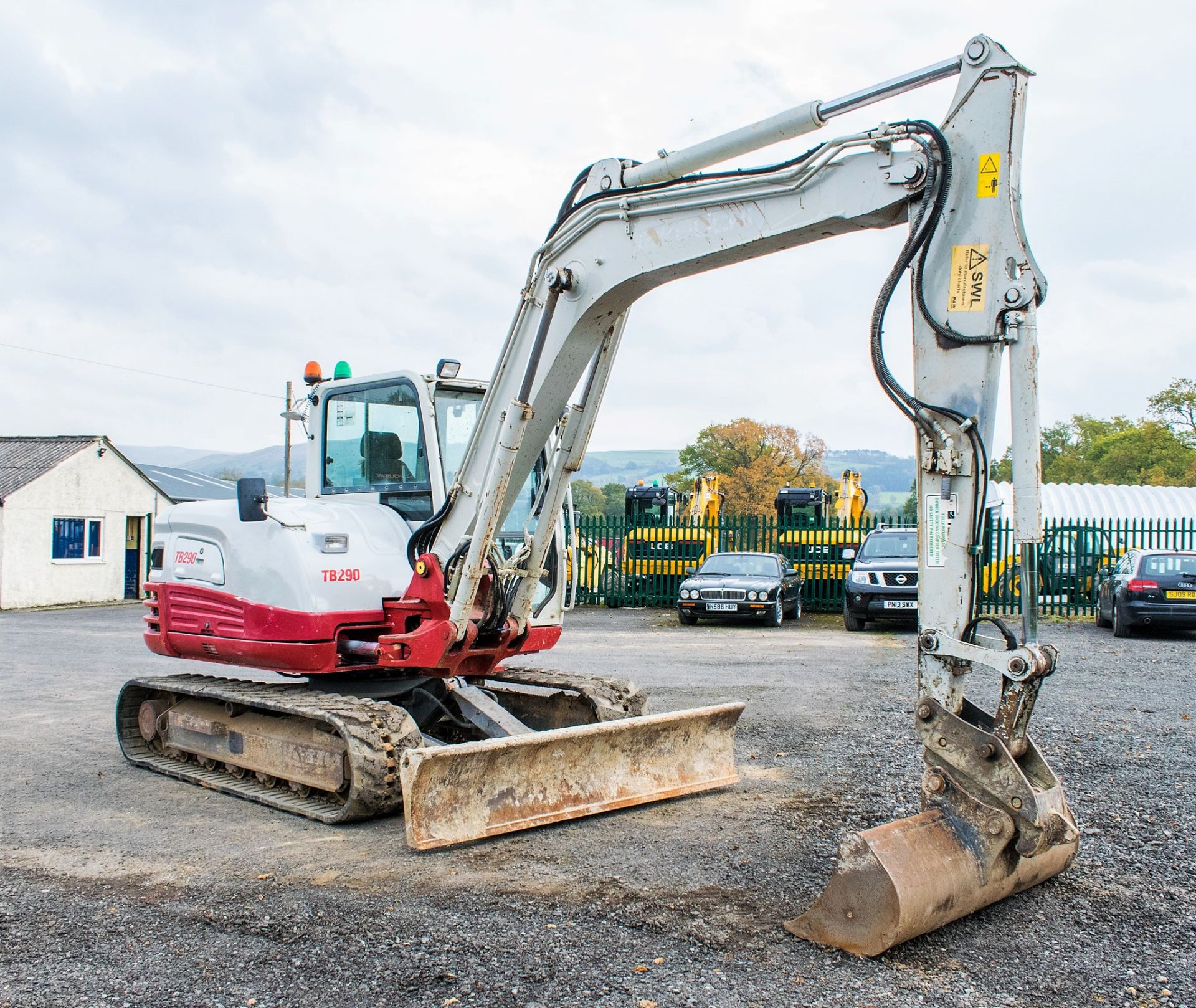 Takeuchi TB290 8.5 tonne rubber tracked excavator Year: 2014 S/N: 00158 Recorded Hours: 7040 - Image 2 of 18