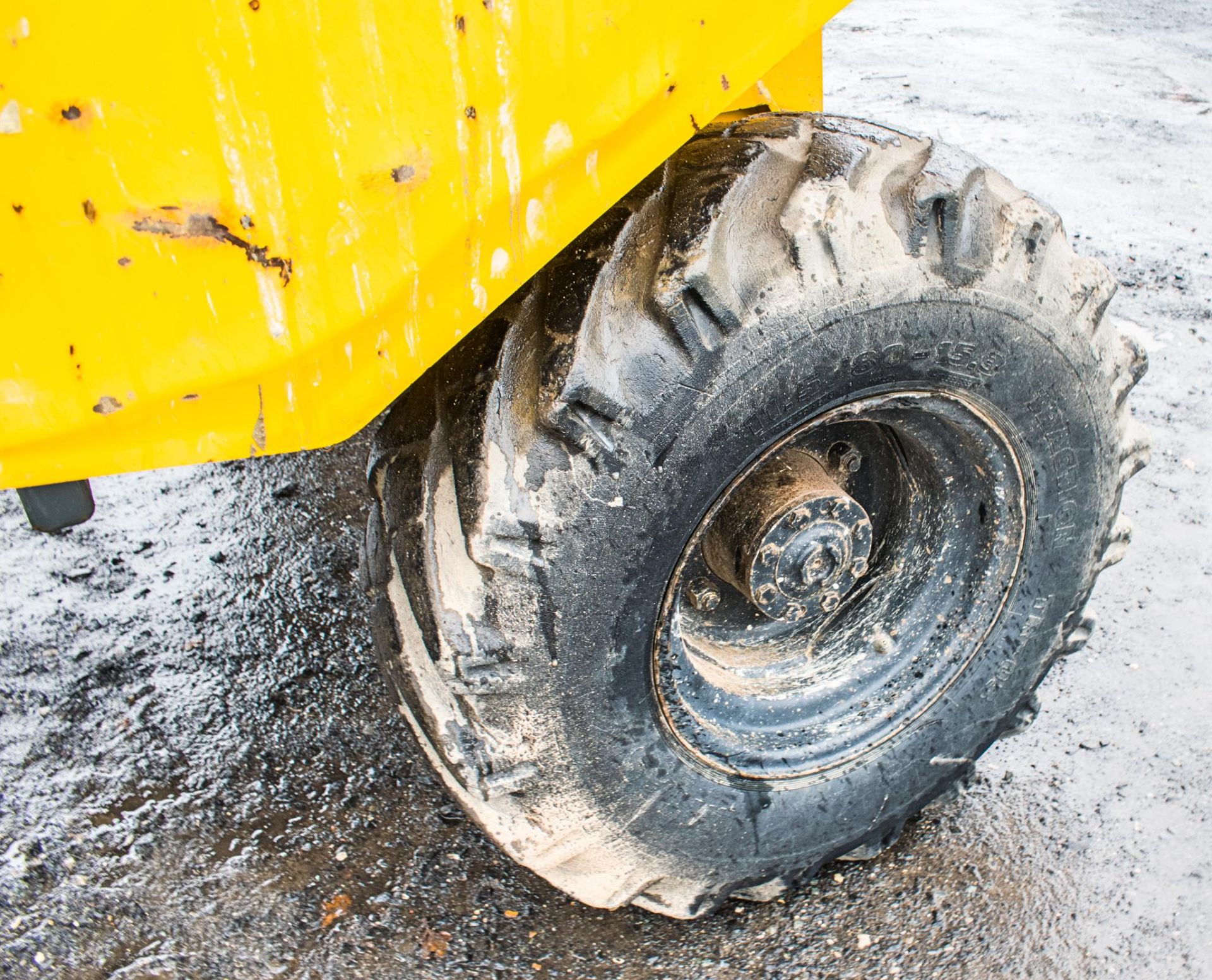 Benford 3 tonne straight skip dumper Year: 2005 S/N: E501AR001 Recorded Hours: Not displayed ( - Image 12 of 18