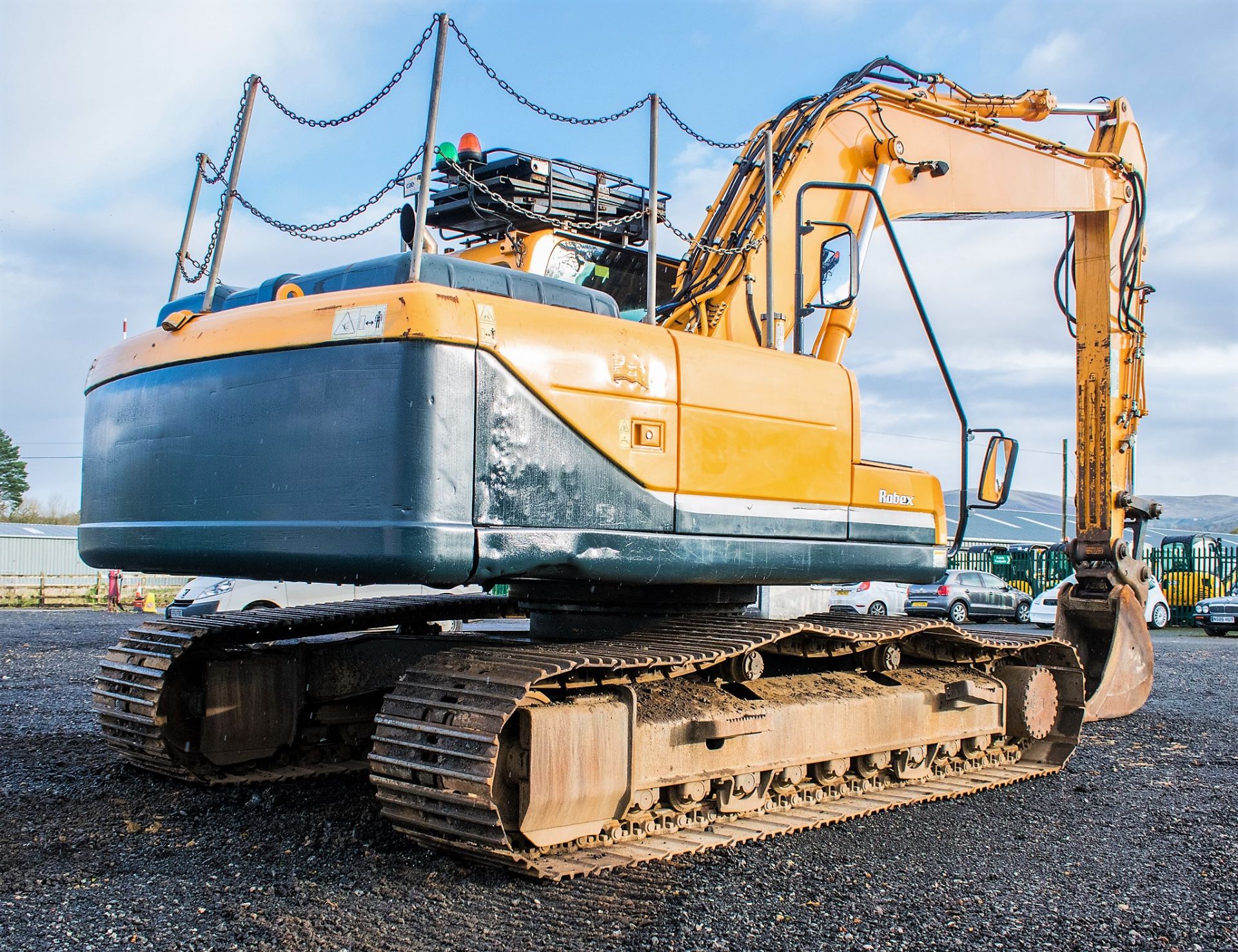 Hyundai Robex 210 LC-9 21 tonne steel tracked excavator  Year: 2014 S/N: 00062337 Recorded Hours: - Image 4 of 21