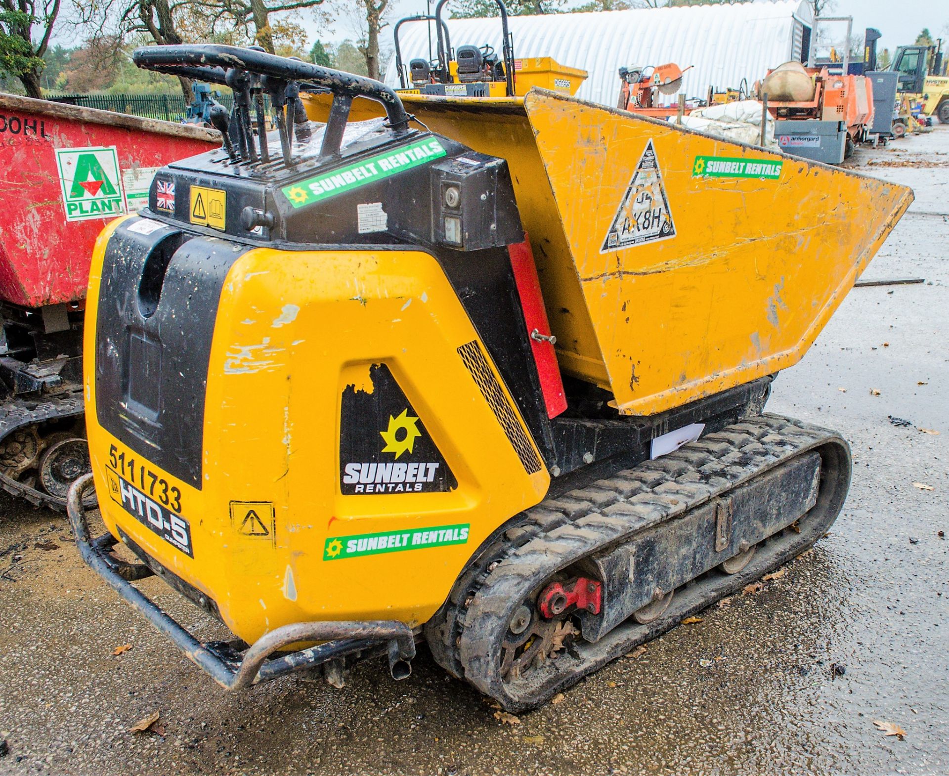 JCB HTD-5 diesel driven walk behind hi-tip rubber tracked dumper 5111733 - Image 3 of 10