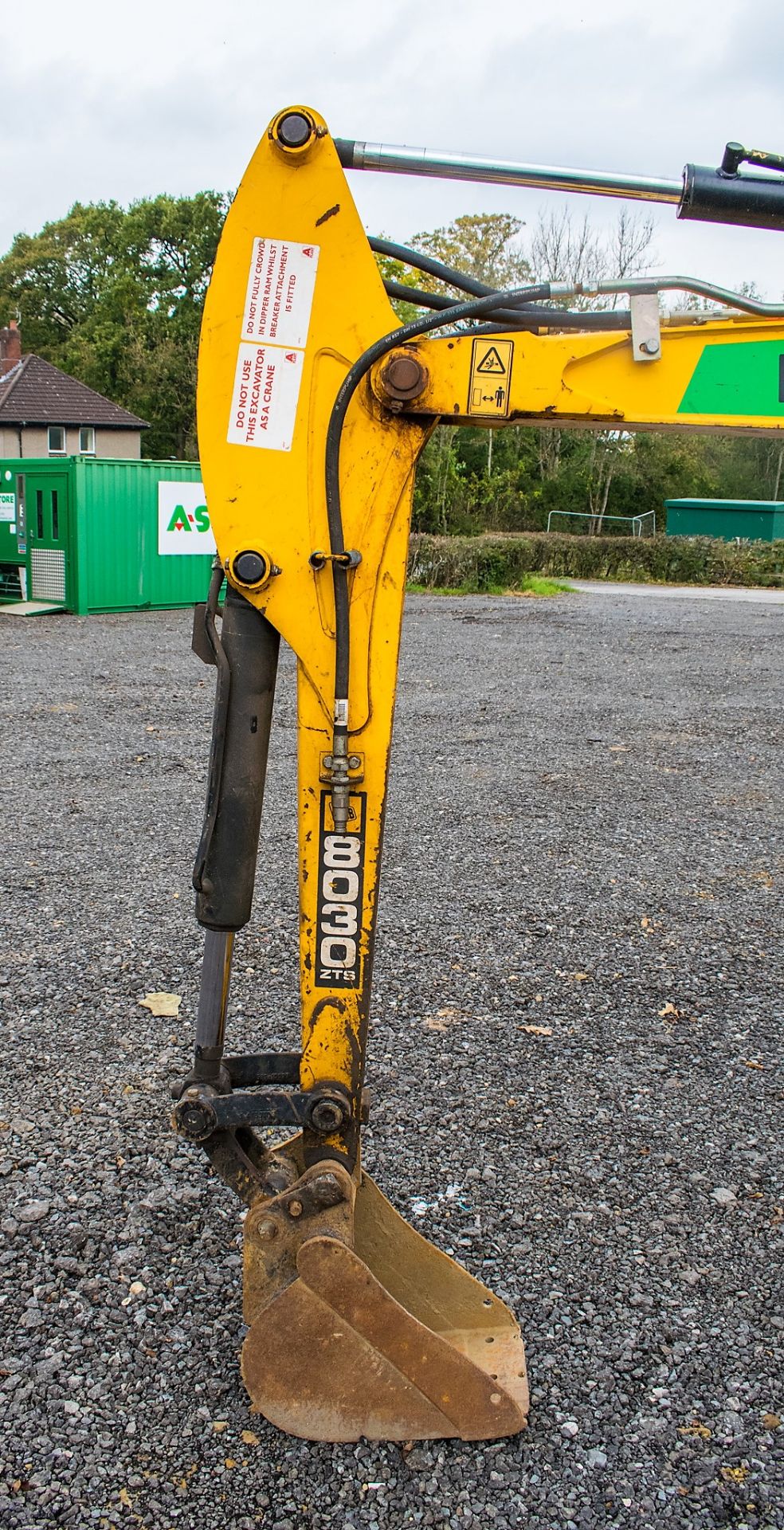 JCB 8030 ZTS 3 tonne rubber tracked zero tail swing mini excavator Year: 2015 S/N: 2432318 - Image 13 of 19
