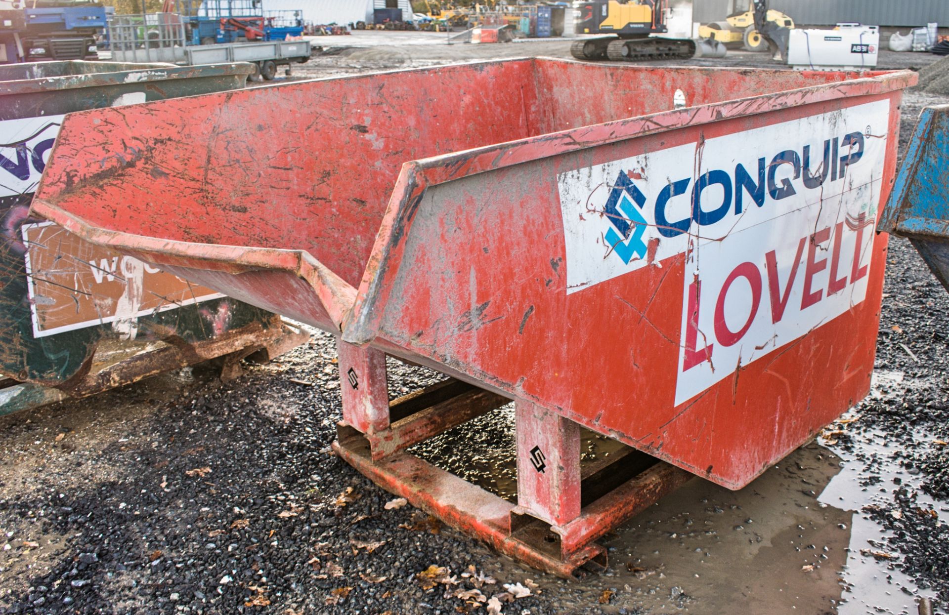 Conquip autolock tipping skip