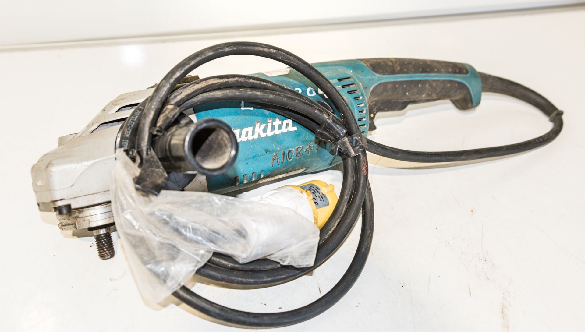 Makita 110v 230mm angle grinder A1084717