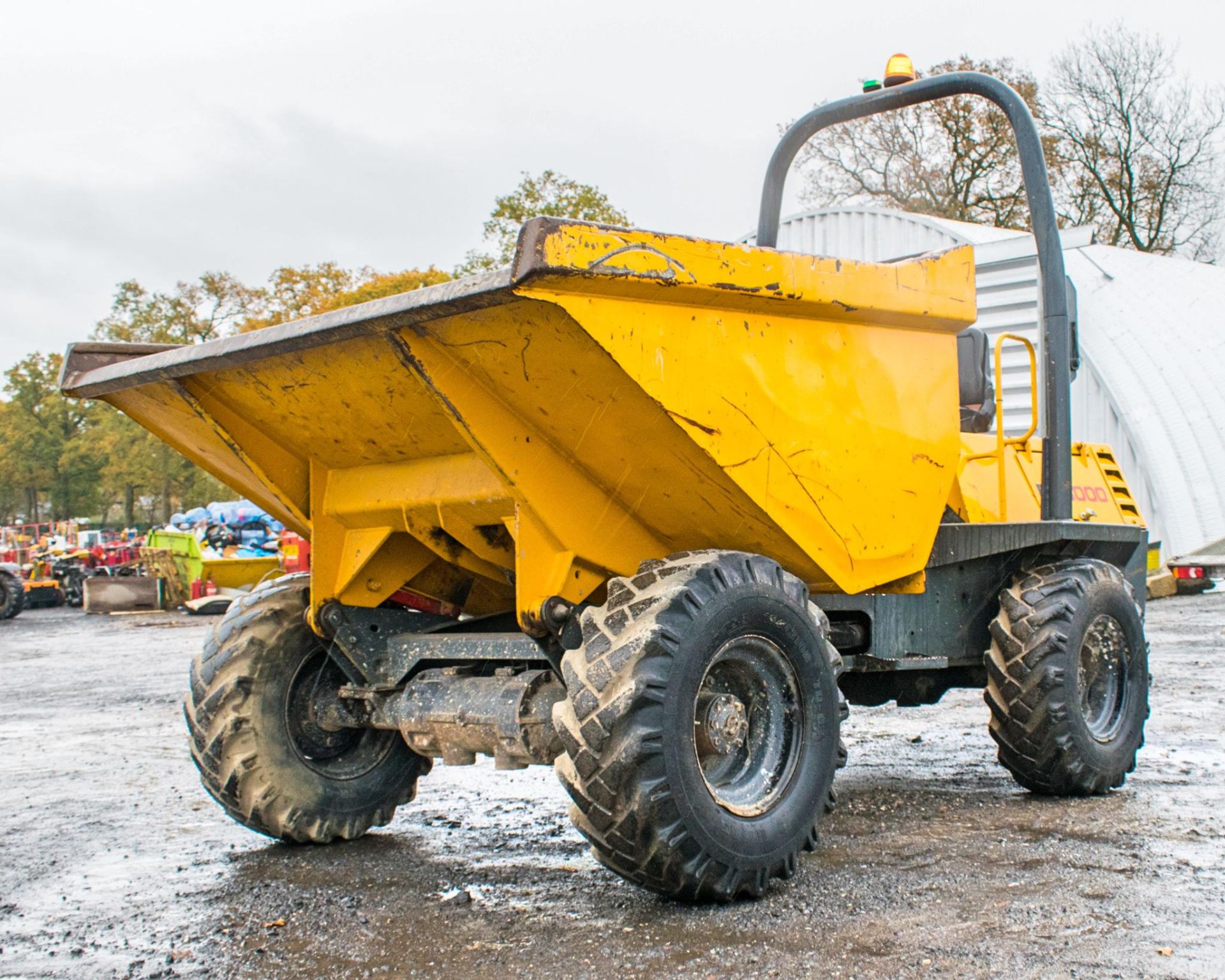 Benford 3 tonne straight skip dumper Year: 2005 S/N: E501AR001 Recorded Hours: Not displayed (