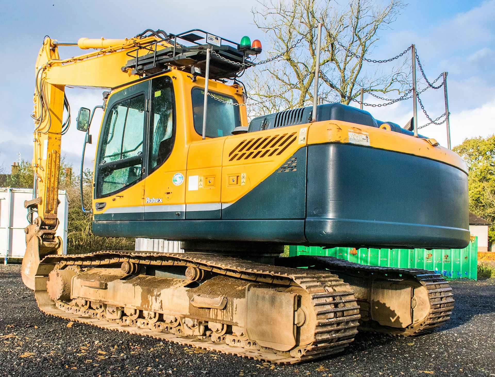 Hyundai Robex 210 LC-9 21 tonne steel tracked excavator  Year: 2014 S/N: 00062337 Recorded Hours: - Image 3 of 21