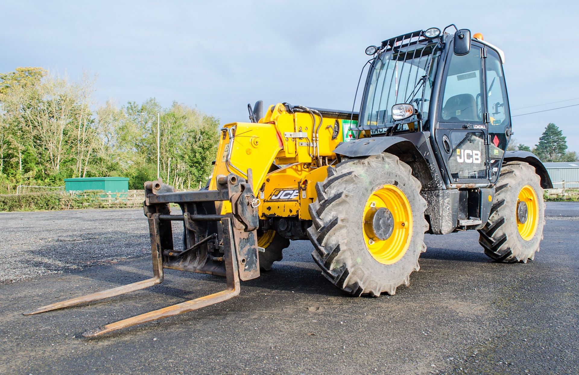 JCB 535-95 9.5 metre telescopic handler Year: 2013 S/N: 2180475 Reg: MM63 UUL  c/w V5 Document