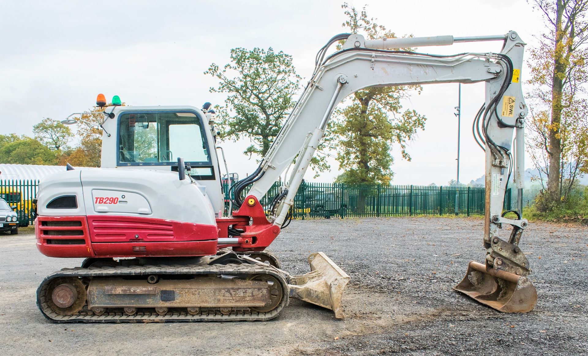 Takeuchi TB290 8.5 tonne rubber tracked excavator Year: 2014 S/N: 00158 Recorded Hours: 7040 - Image 8 of 18