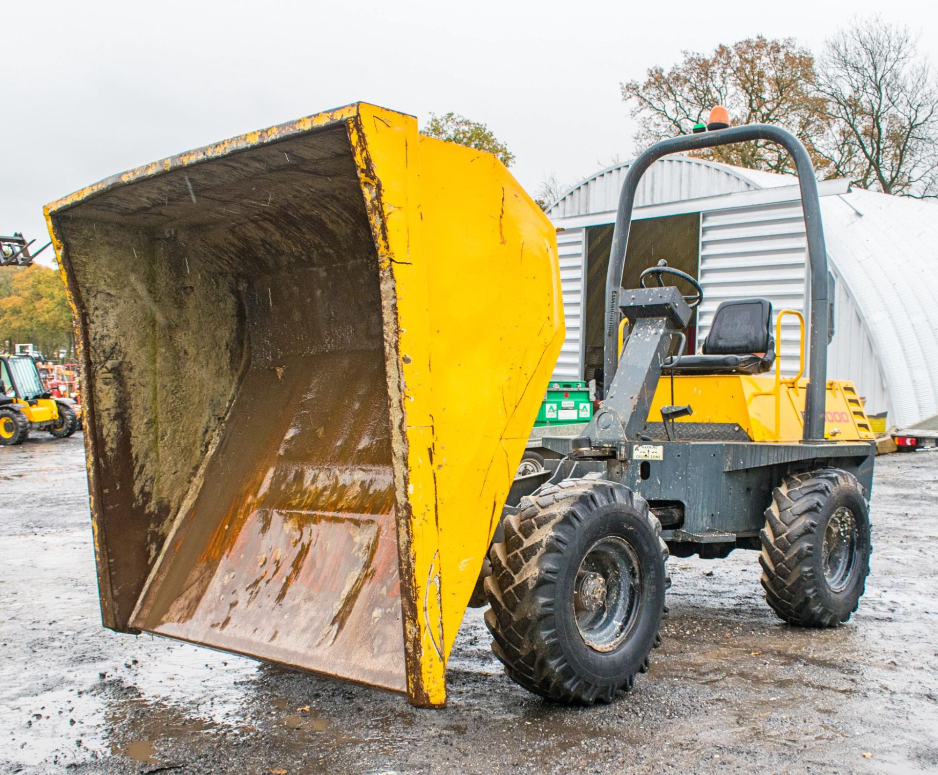 Benford 3 tonne straight skip dumper Year: 2005 S/N: E501AR001 Recorded Hours: Not displayed ( - Image 13 of 18