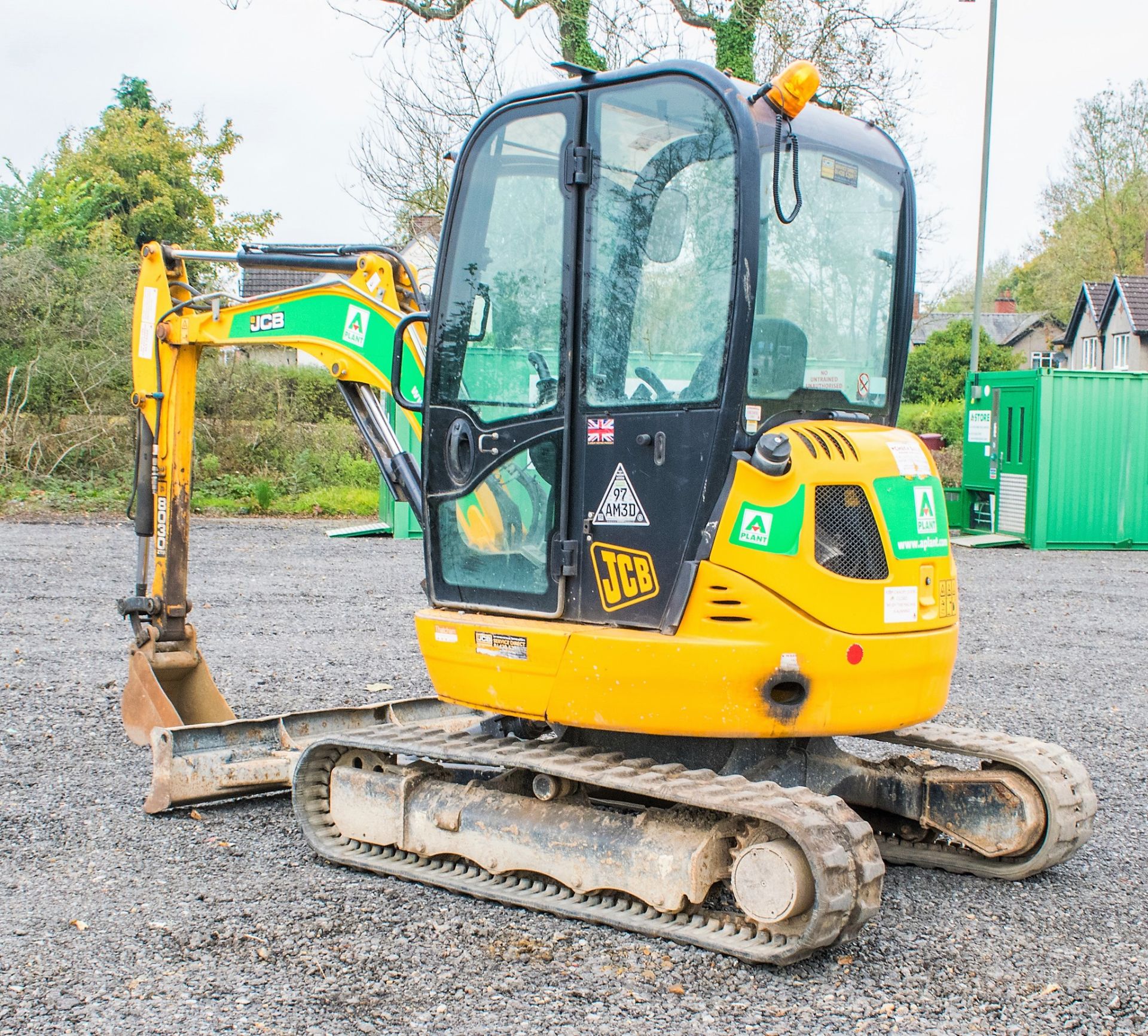 JCB 8030 ZTS 3 tonne rubber tracked zero tail swing mini excavator Year: 2015 S/N: 2432318 - Image 4 of 19