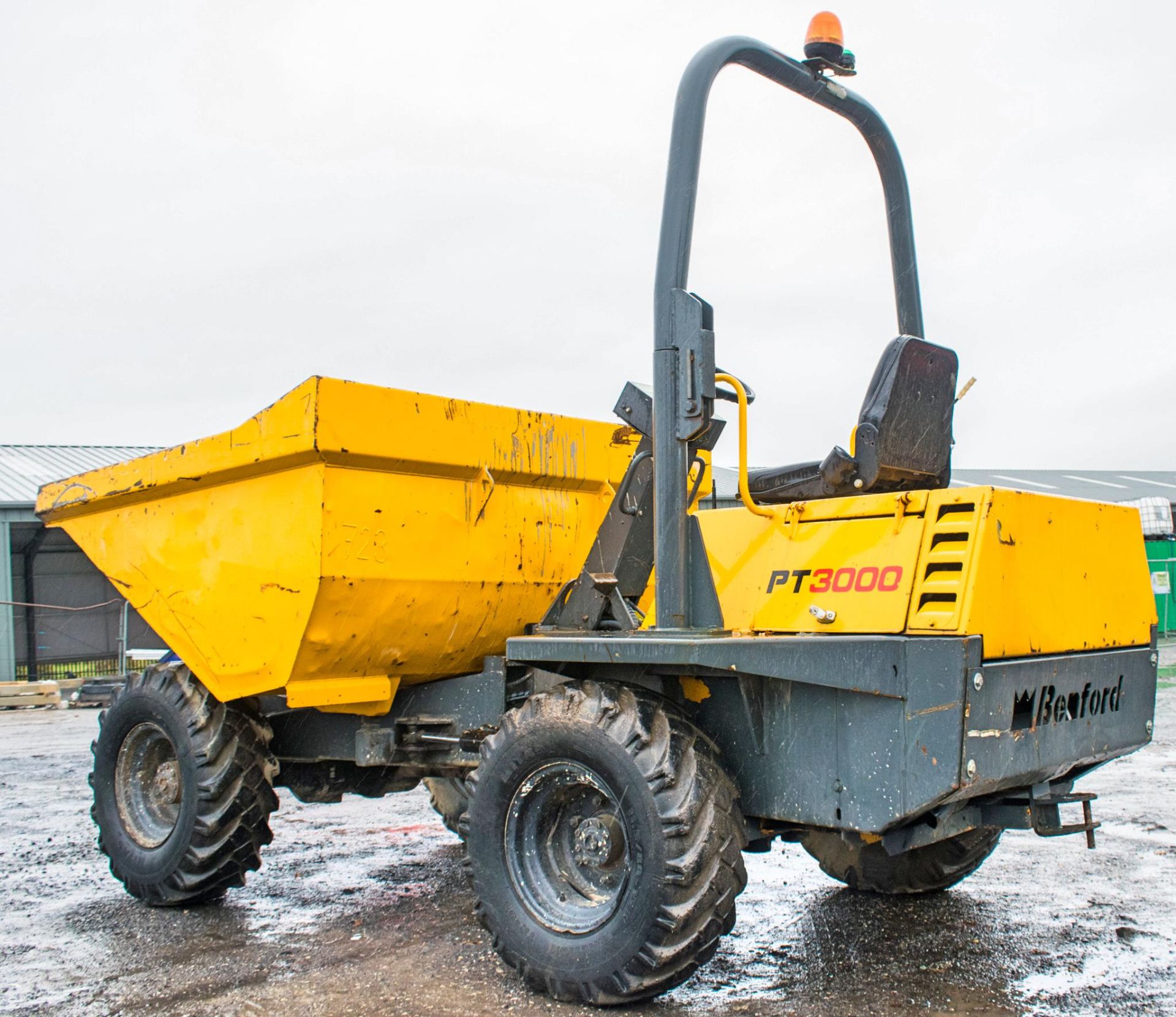 Benford 3 tonne straight skip dumper Year: 2005 S/N: E501AR001 Recorded Hours: Not displayed ( - Image 4 of 18