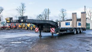 Faymonville STN-3U 13.6 metre step frame tri-axle low loader trailer  Year: 2010 S/N: 309100009291