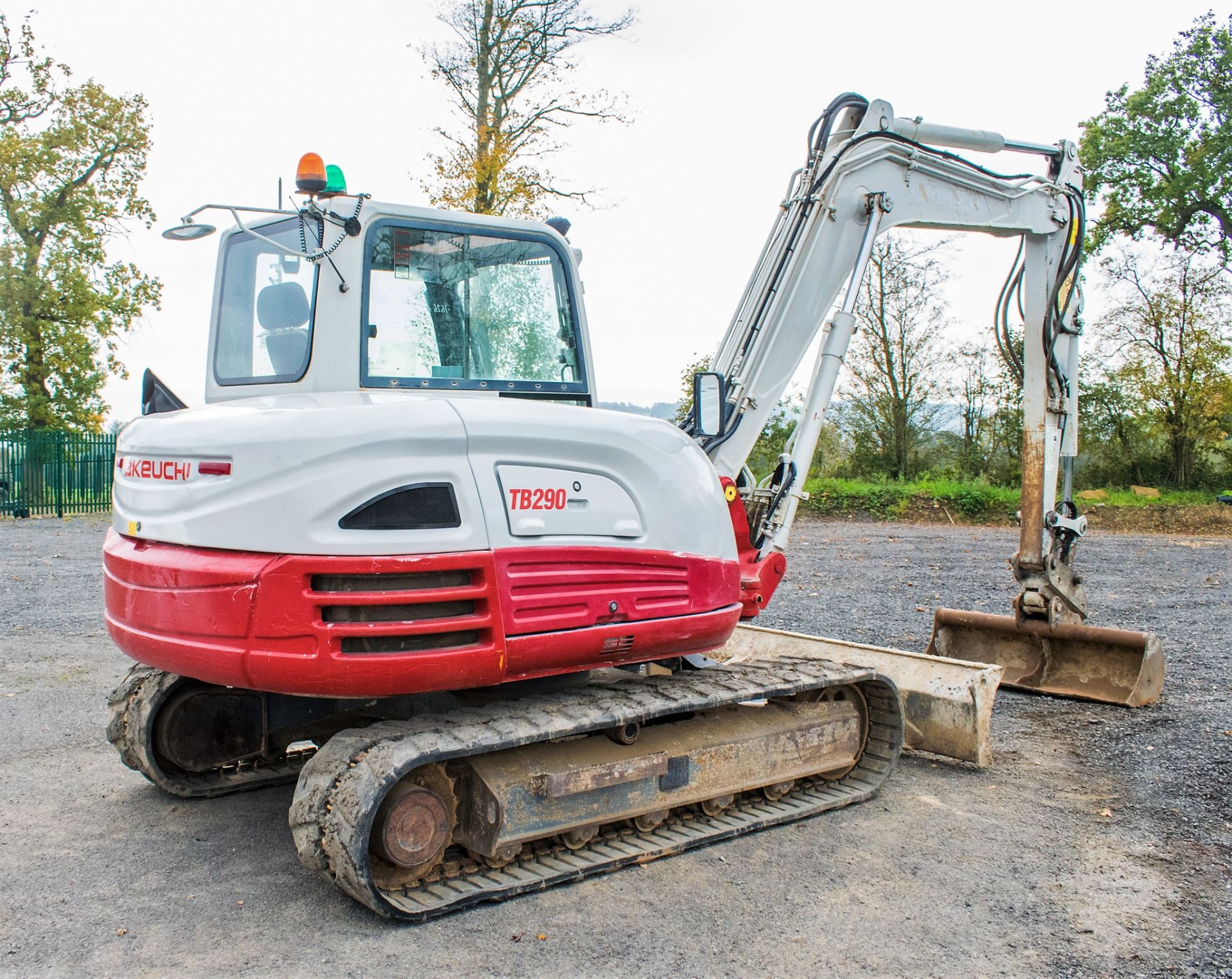 Takeuchi TB290 8.5 tonne rubber tracked excavator Year: 2014 S/N: 00158 Recorded Hours: 7040 - Image 4 of 18