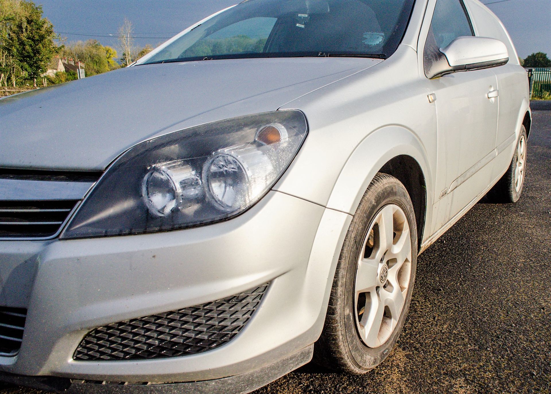 Vauxhall Astra 1.7 CDTi 6 speed manual panel van Registration Number: PF57 BZN Date of Registration: - Image 11 of 18