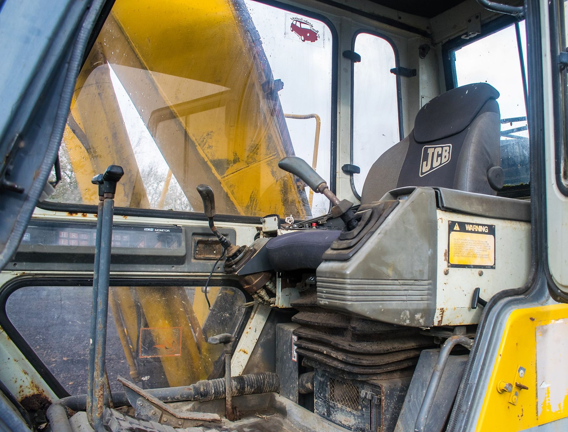 JCB JS130 13 tonne steel tracked excavator Year: S/N: Recorded Hours: 2999 (Not warrented, suspected - Image 15 of 19